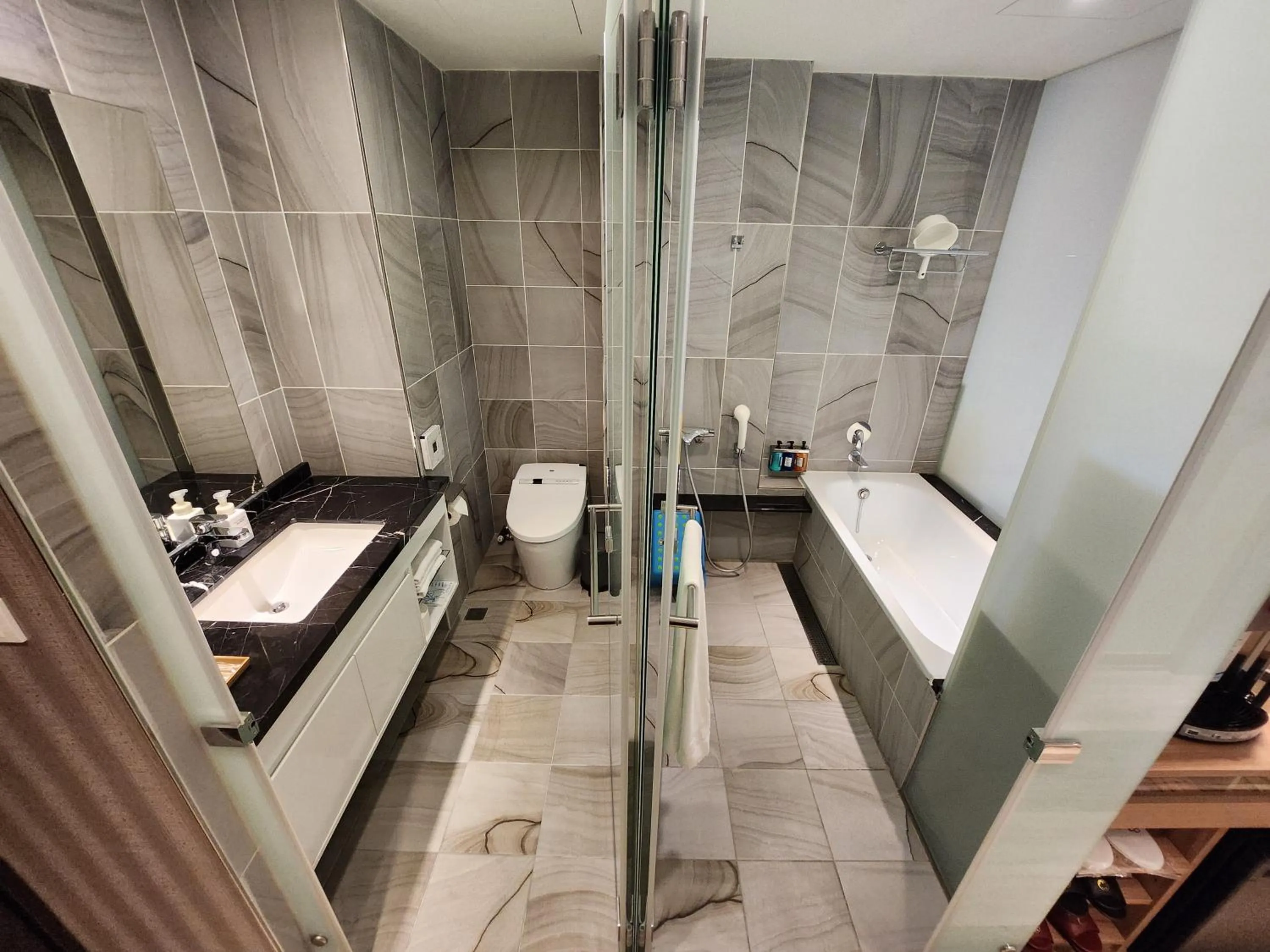 Toilet in Bentley Hotel