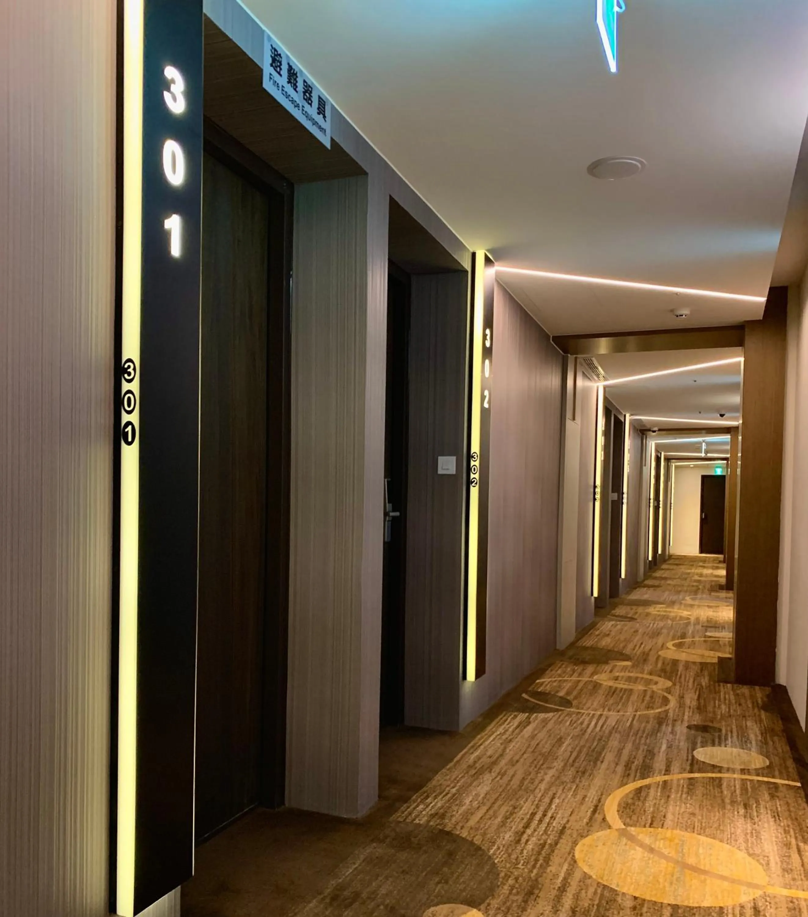 Floor plan in Bentley Hotel