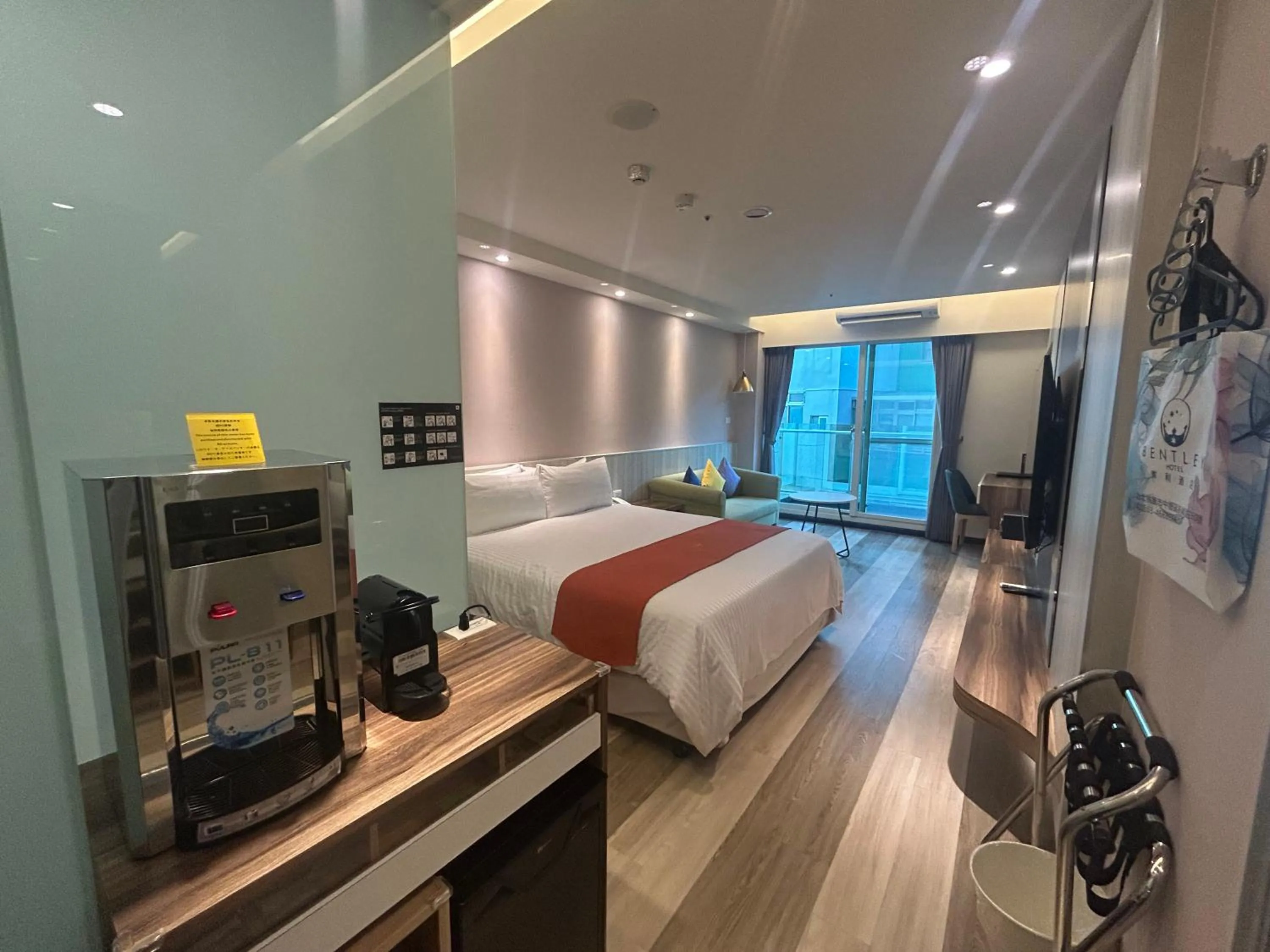 Bed in Bentley Hotel