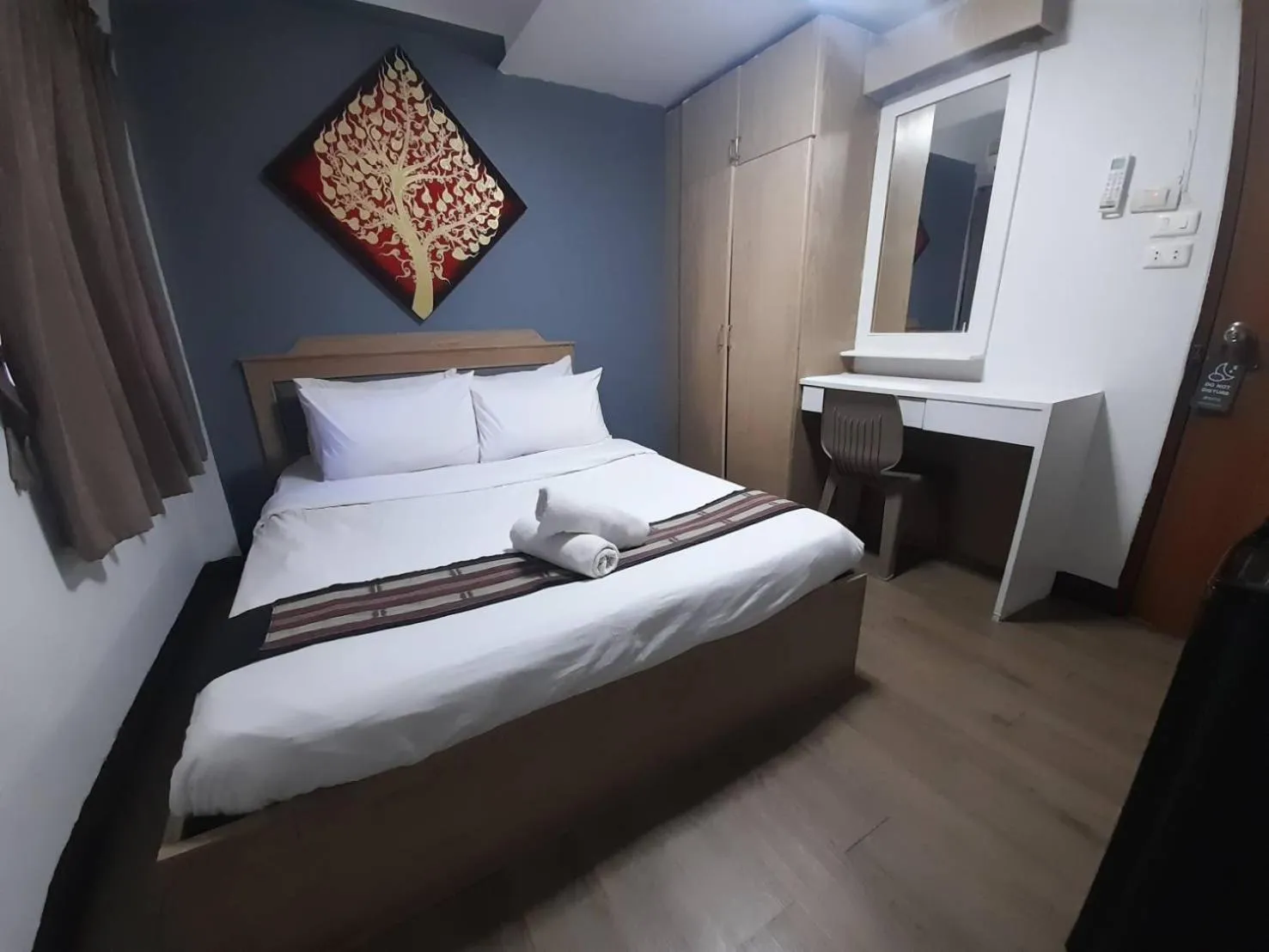 Bed in Home Place Hotel