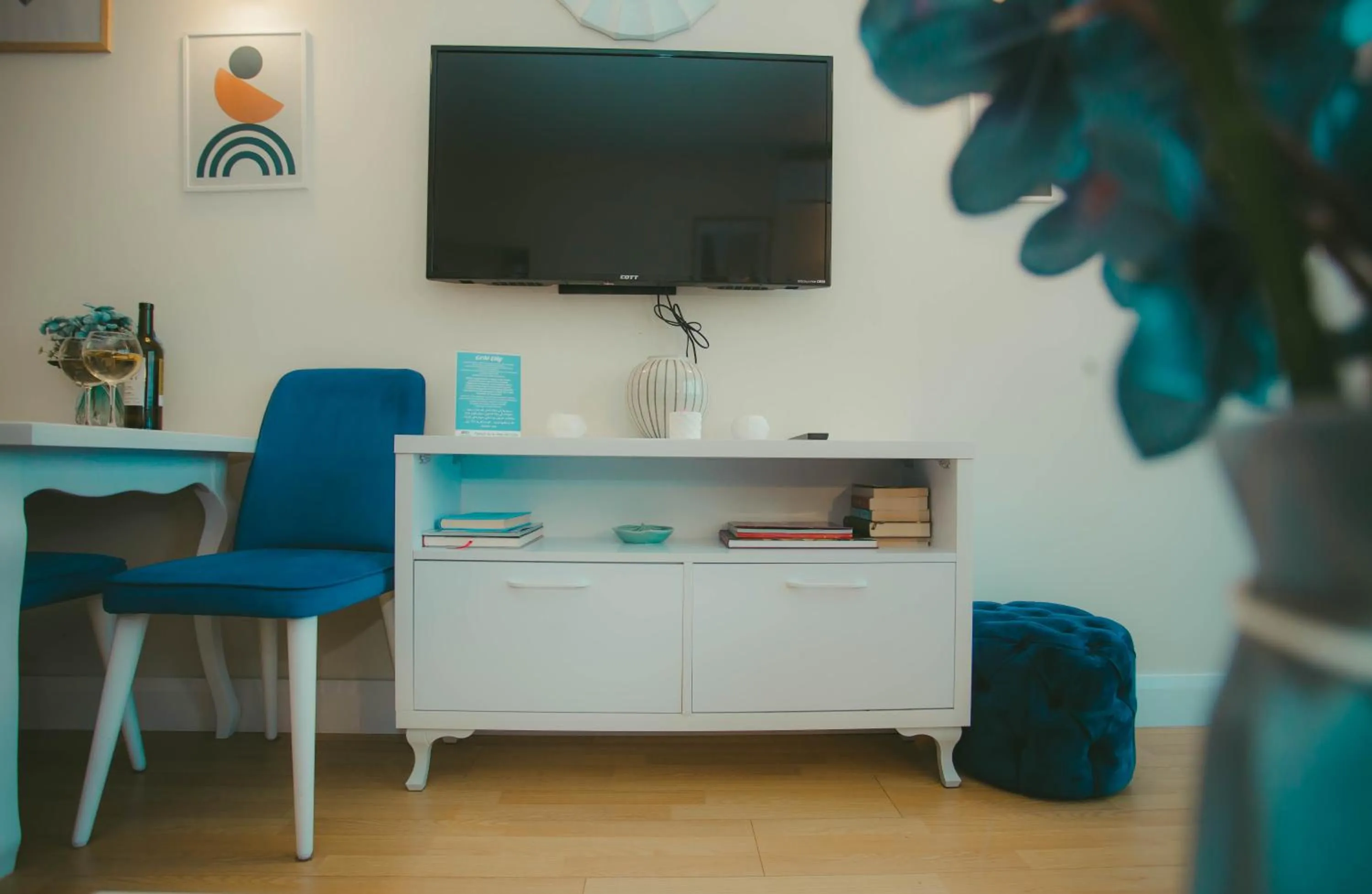 TV and multimedia in Batumi Luxury Resort & Sea View Aparthotel