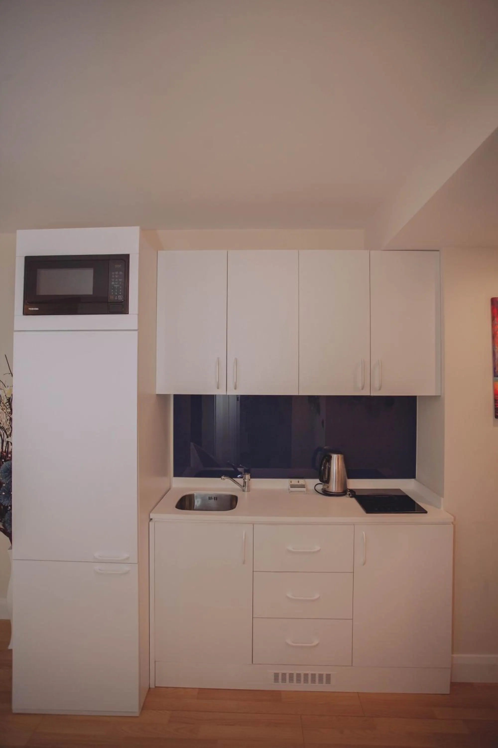 Kitchen or kitchenette in Batumi Luxury Resort & Sea View Aparthotel