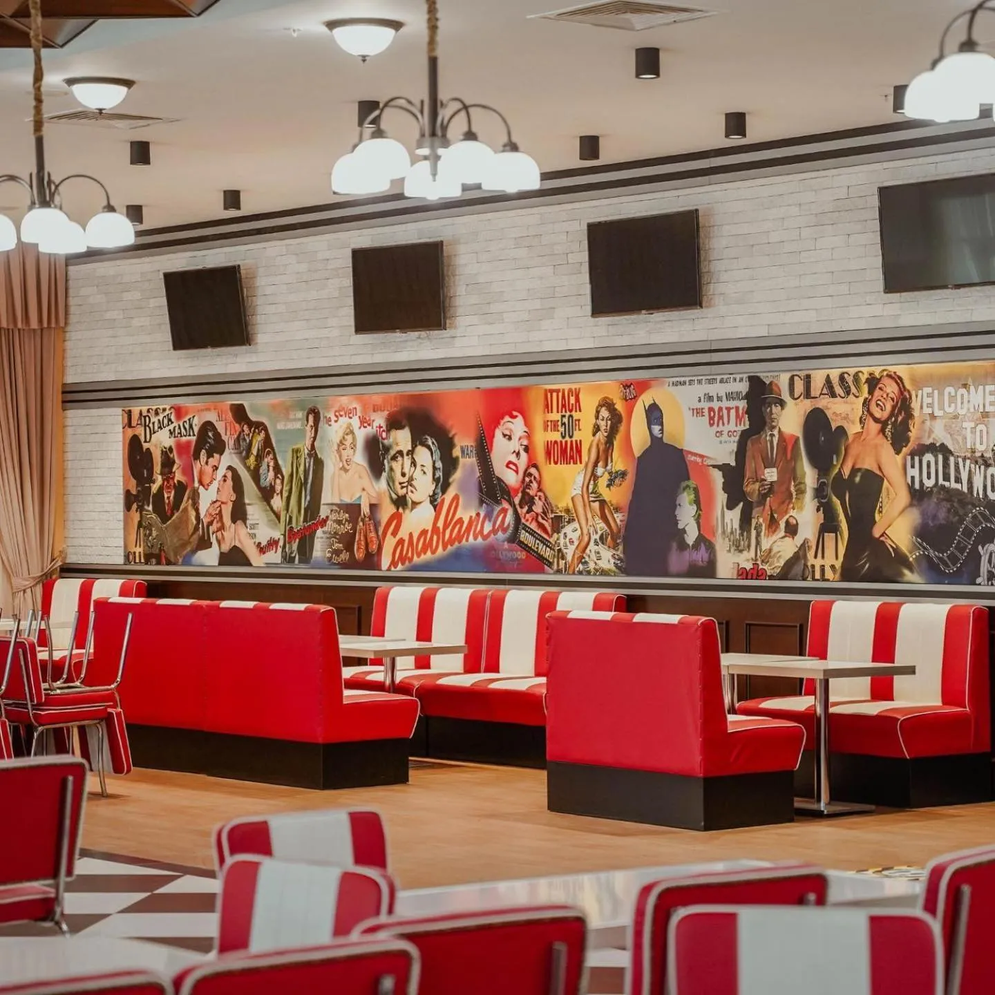 Evening entertainment in Zirve Hotel