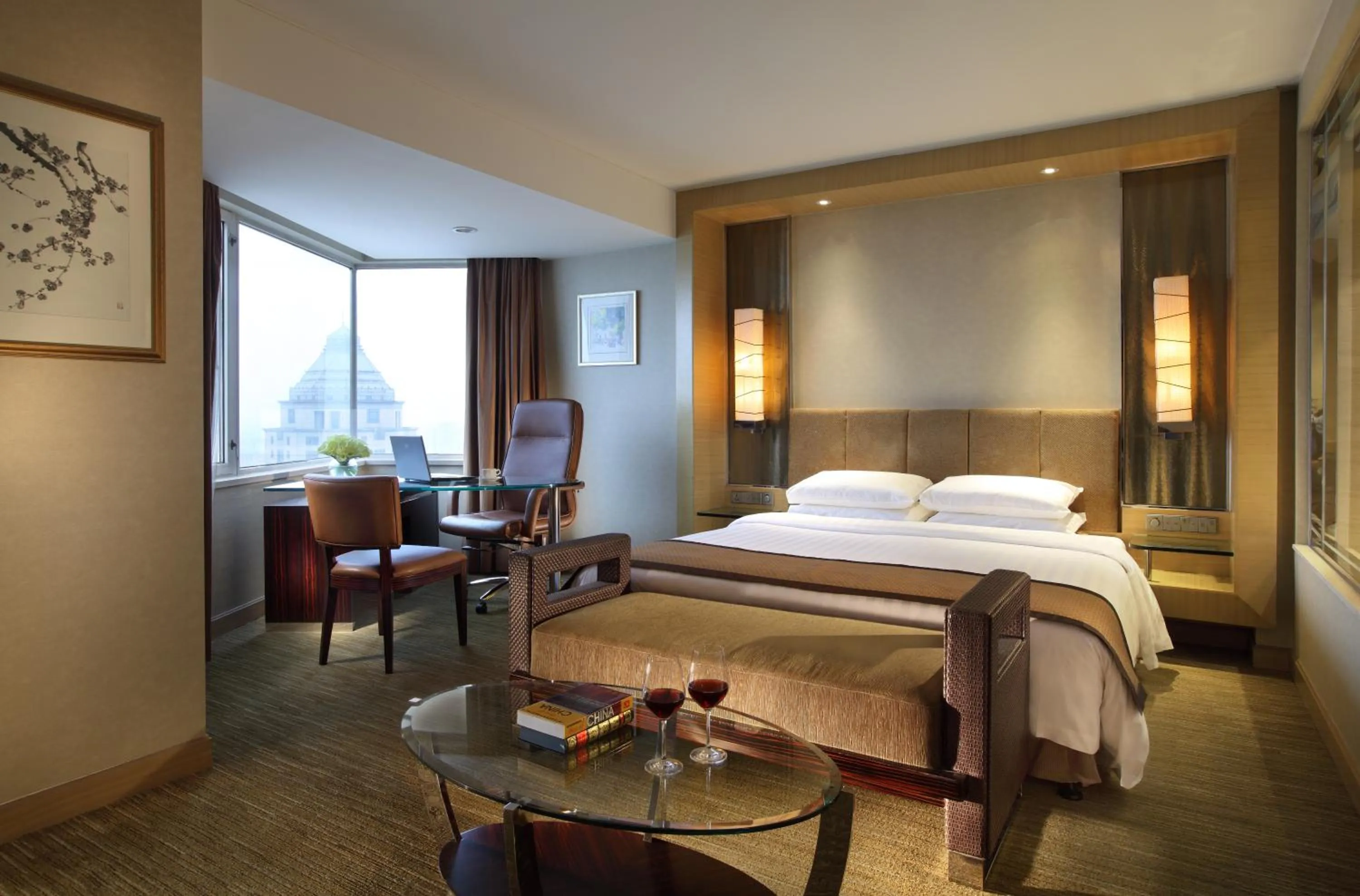 Photo of the whole room, Bed in Beijing New Century Hotel