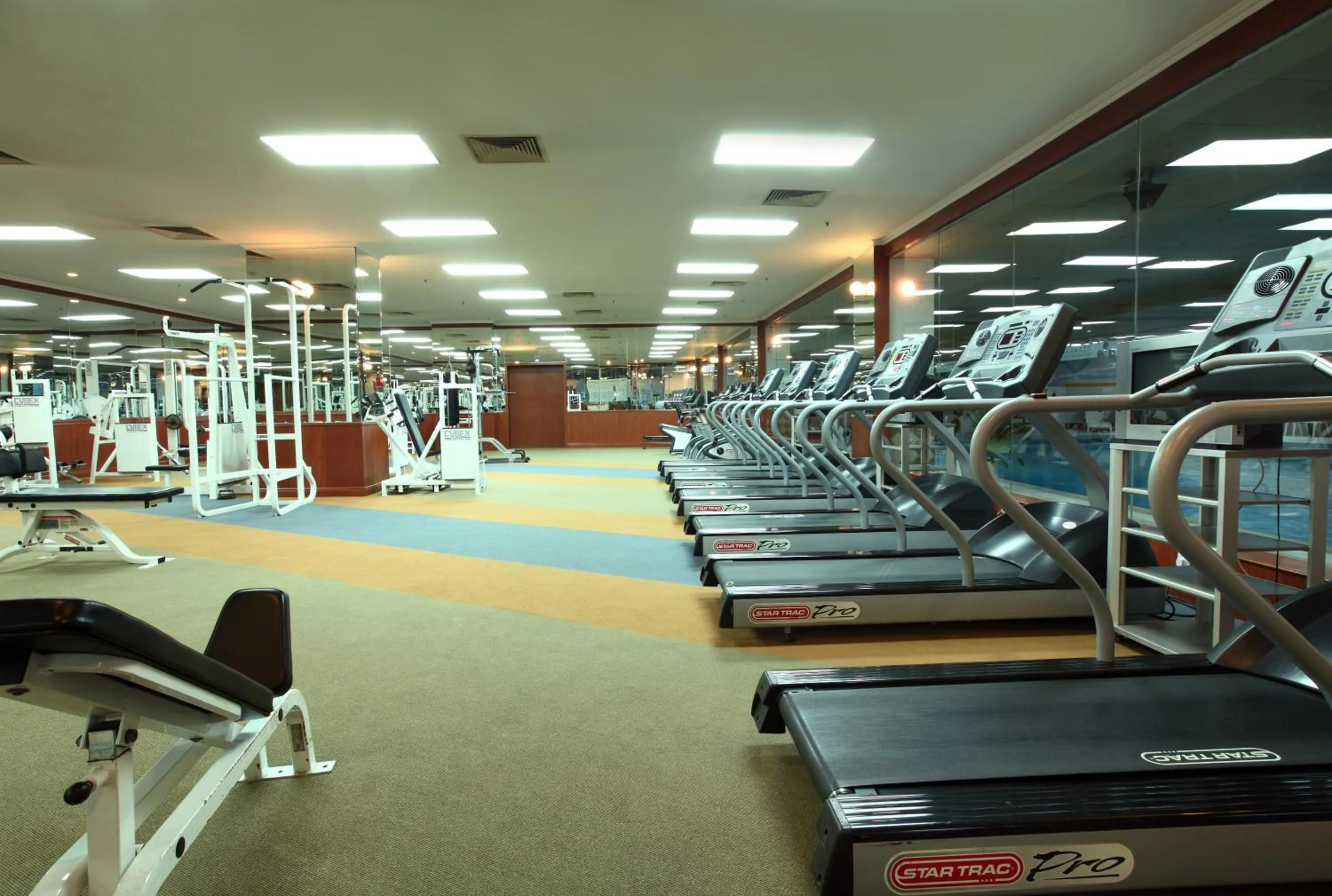 Fitness centre/facilities in Beijing New Century Hotel