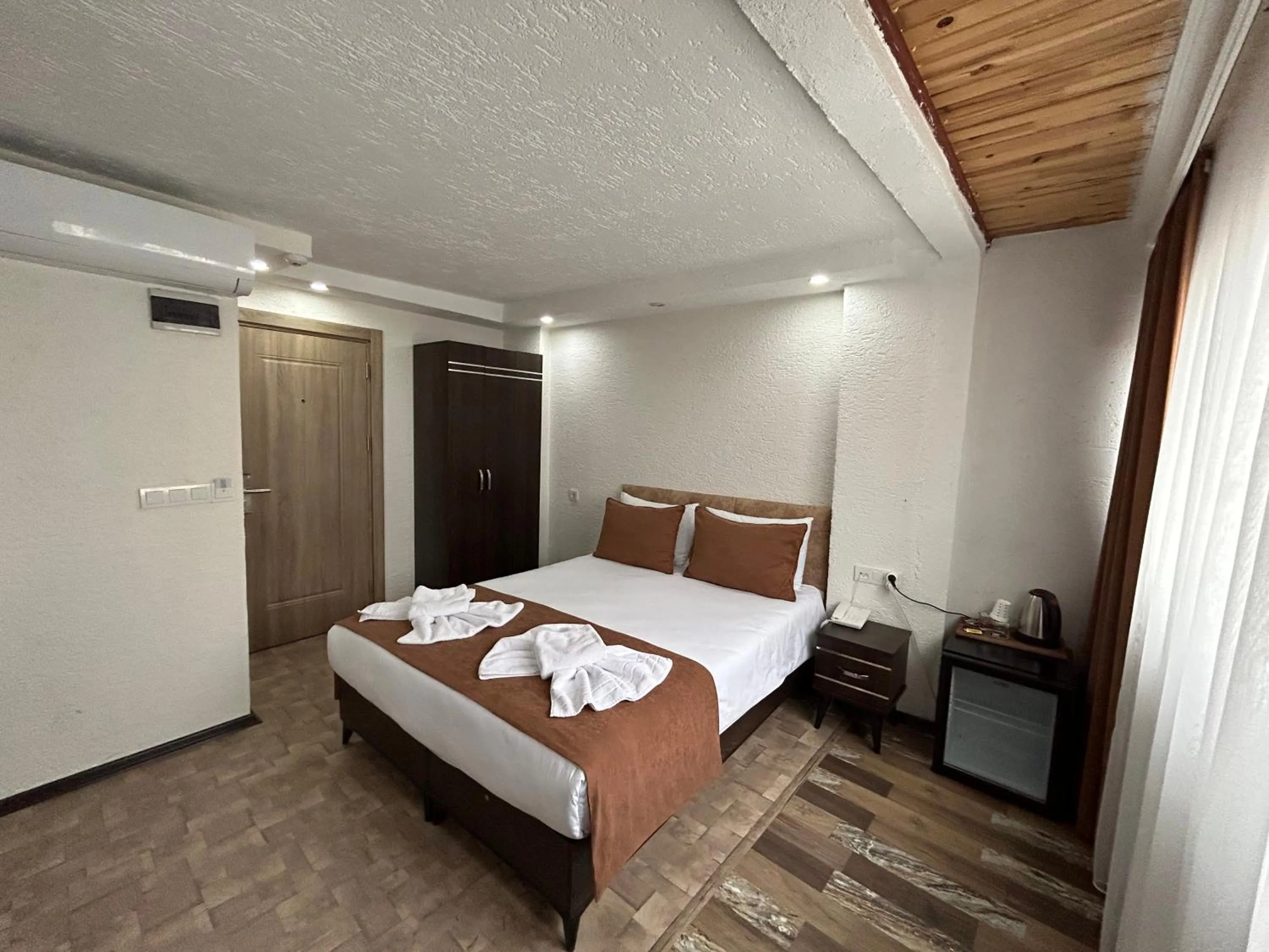 Bed in HOTEL GLOBAL 2022