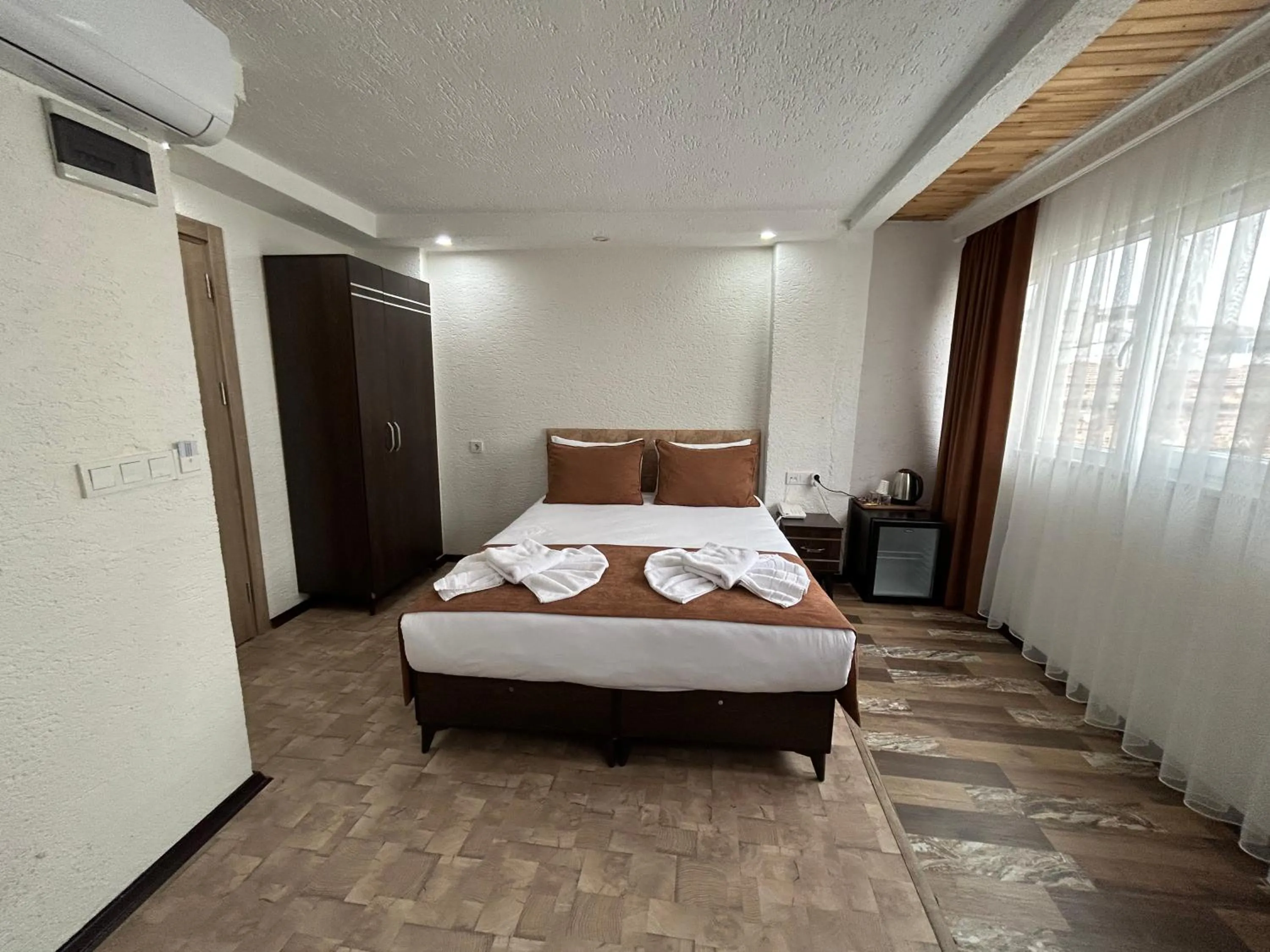 Bed in HOTEL GLOBAL 2022