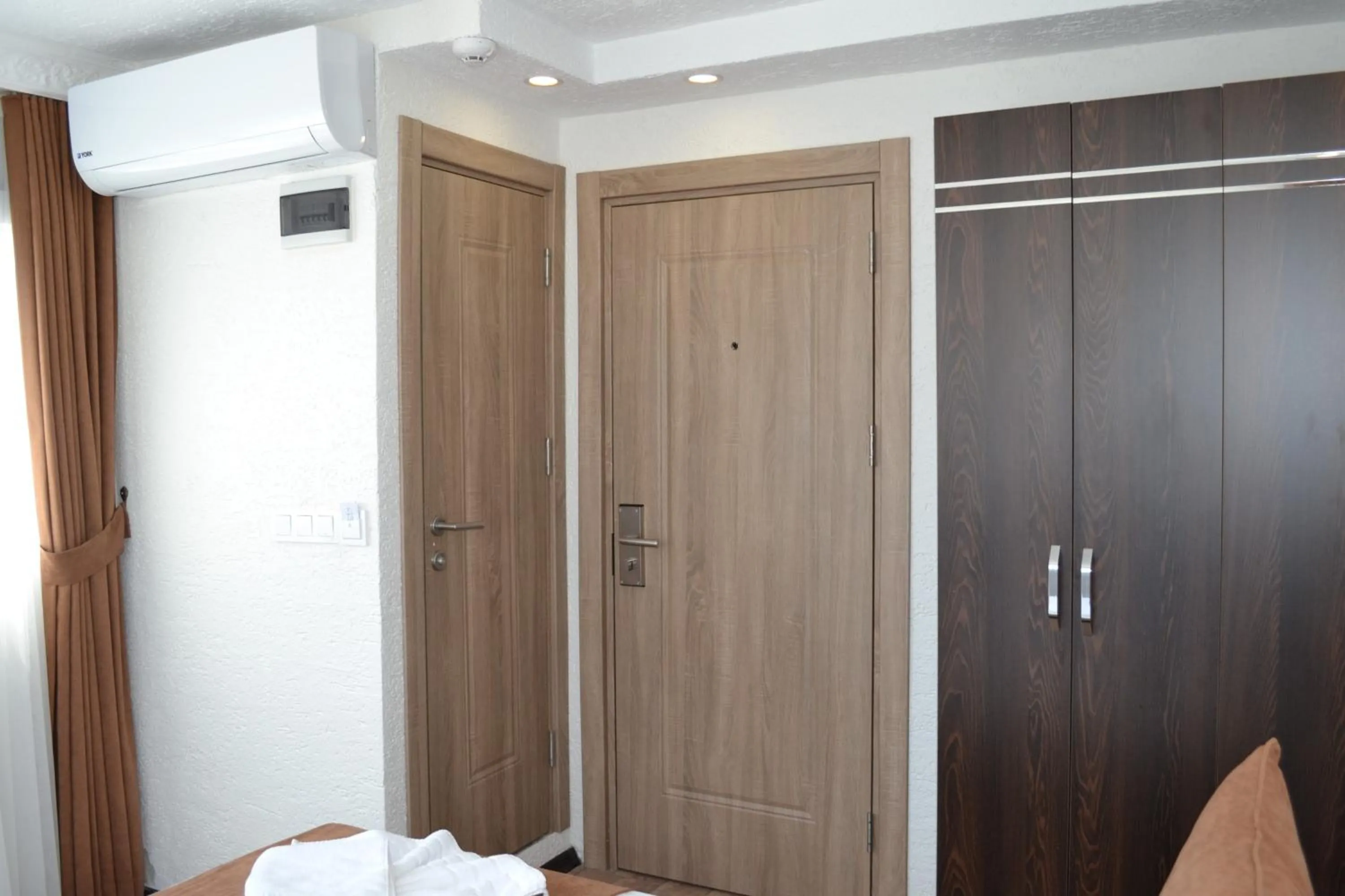 Photo of the whole room in HOTEL GLOBAL 2022