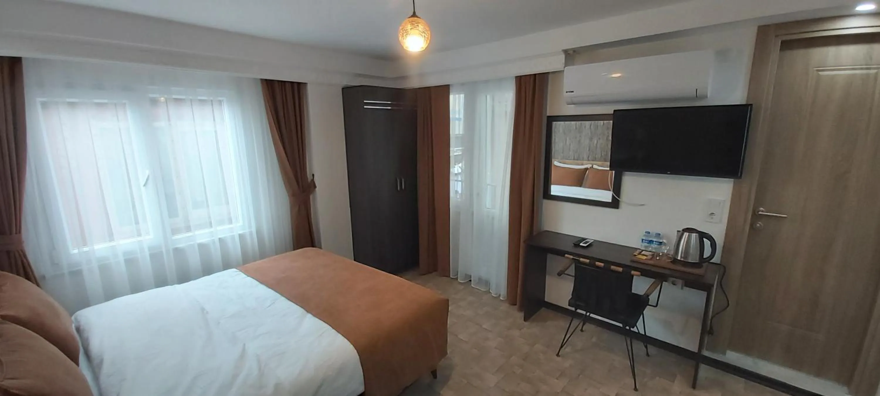 Bed in HOTEL GLOBAL 2022