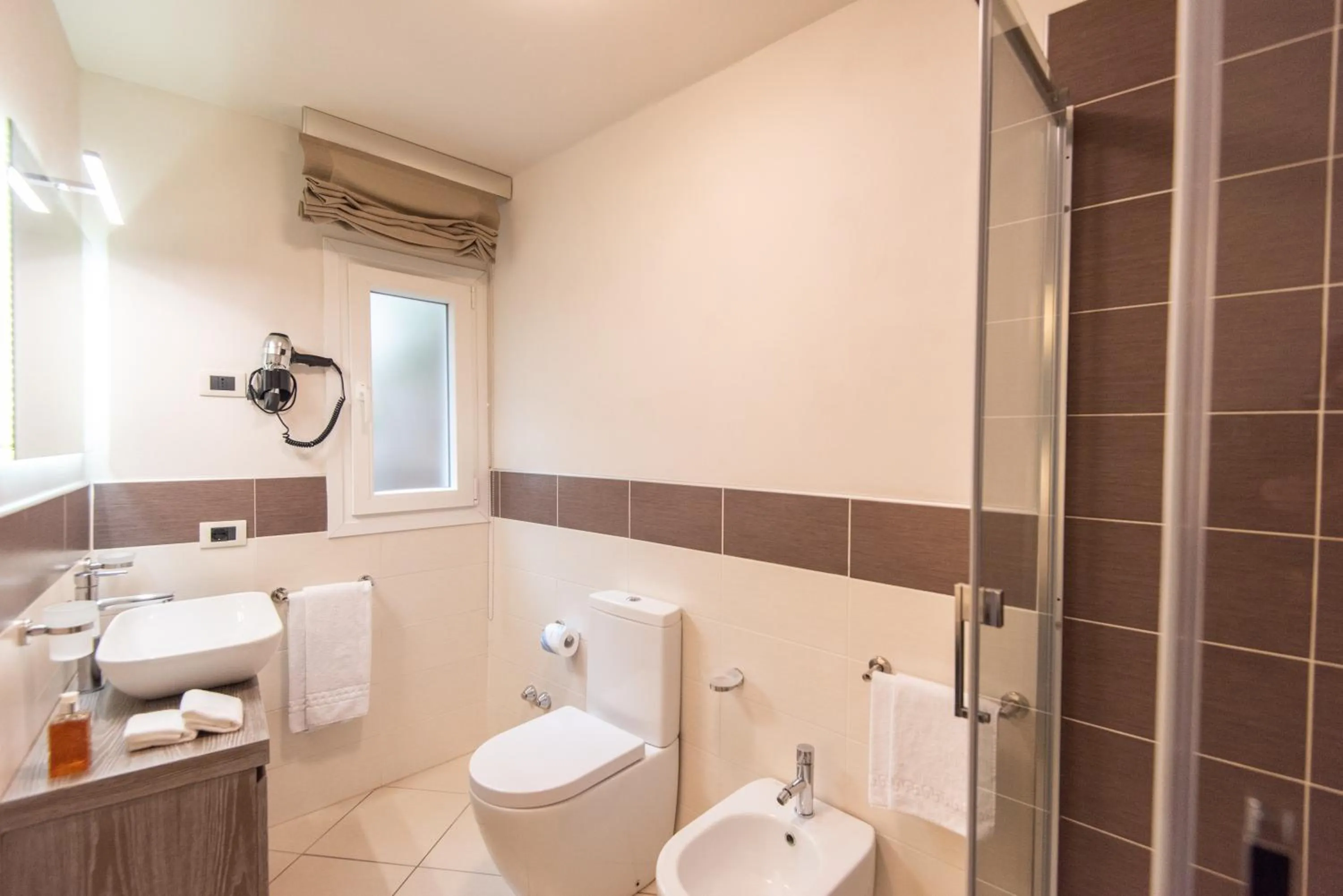 Shower in Mariva Dune Suites