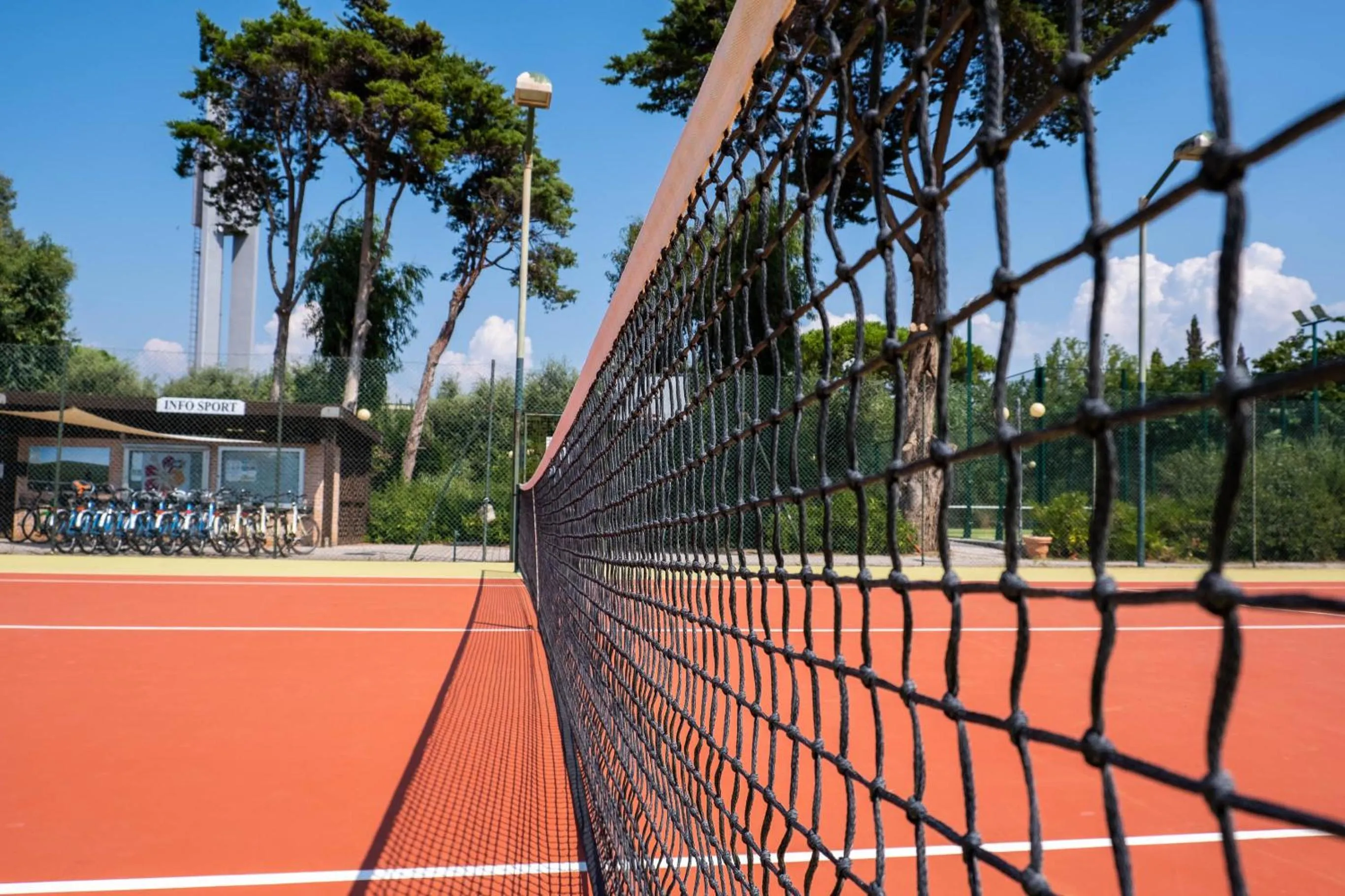 Tennis court in Mariva Dune Suites