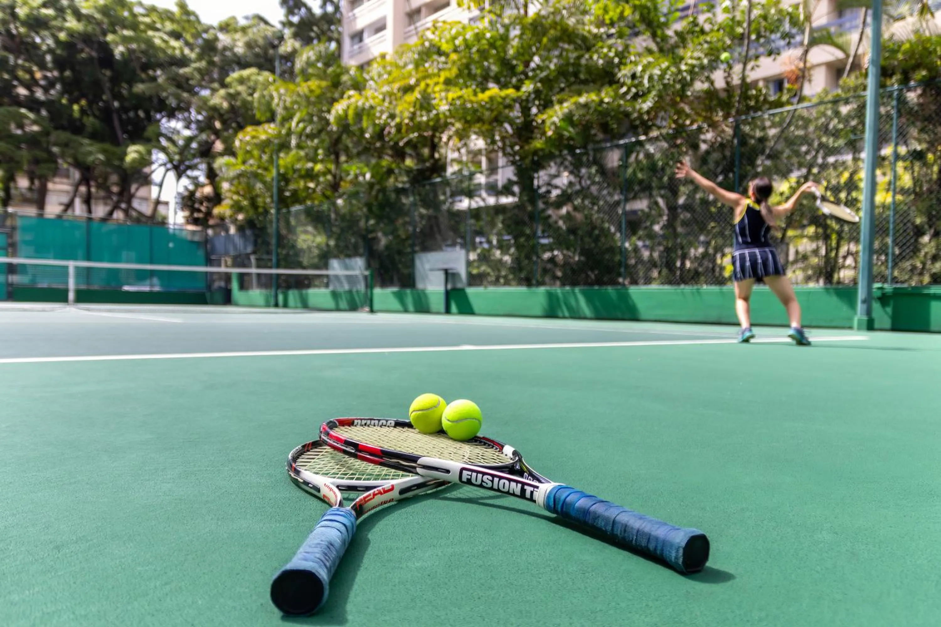 Tennis court in HOTEL ALTAMIRA SUITES