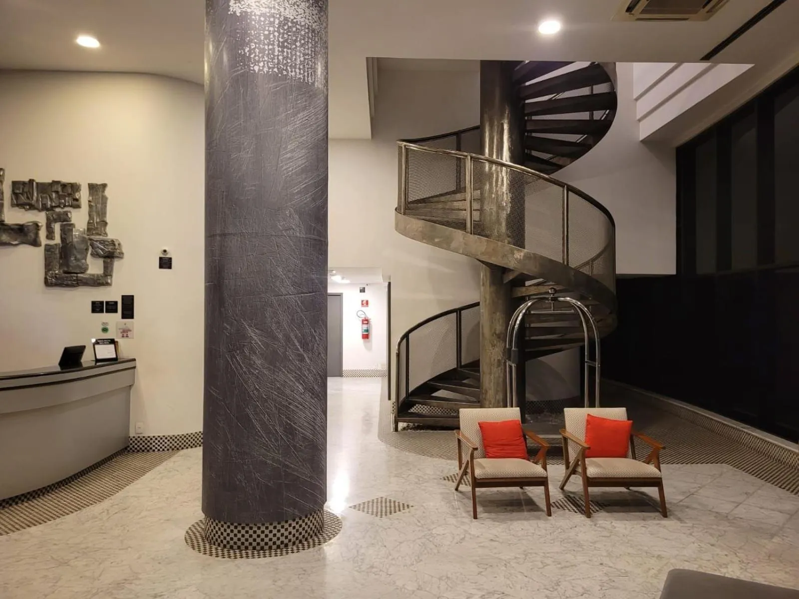 Elegant Flat Jardins - Garagem, Ar Cod,