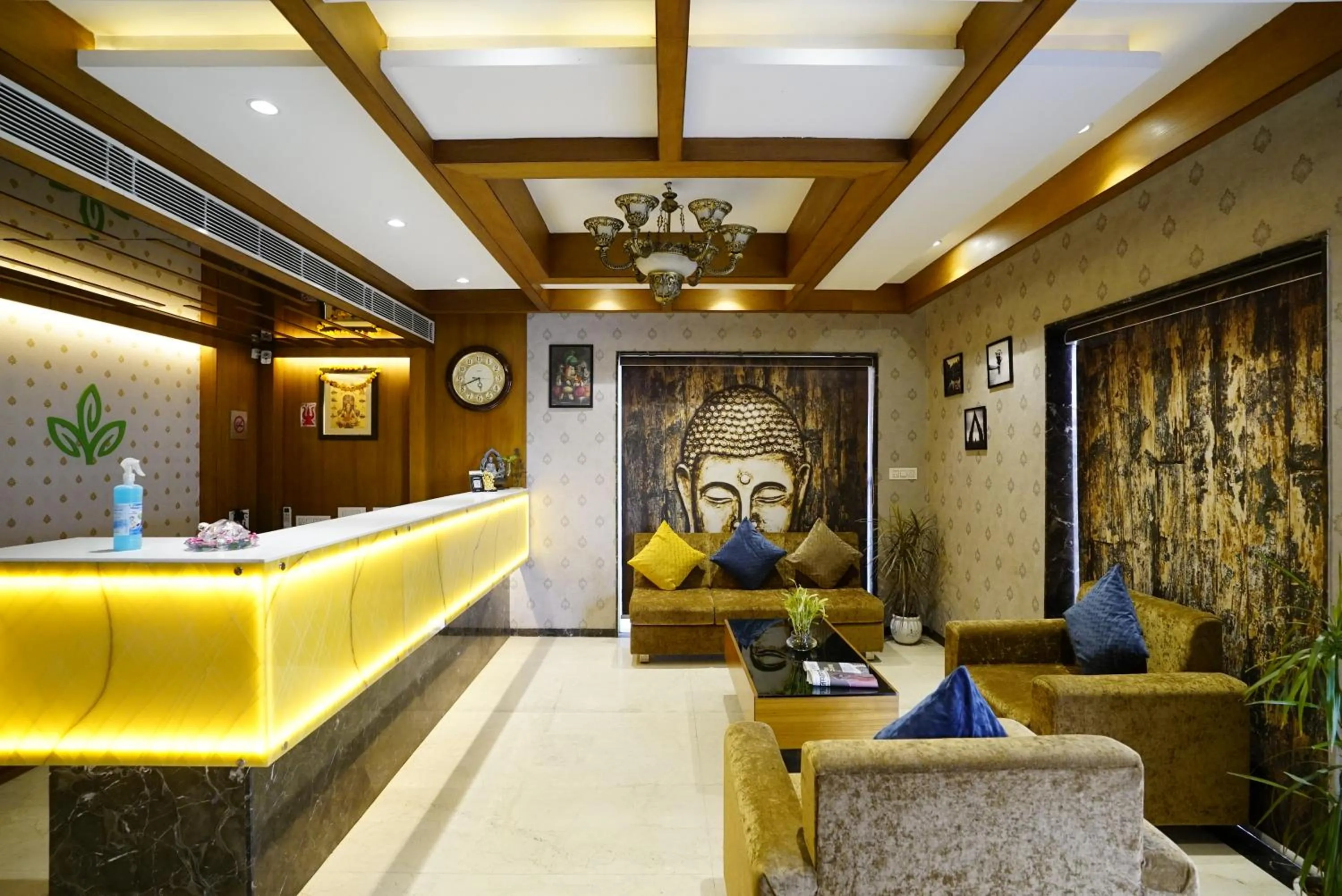 Lobby or reception in Mantra a Boutique Hotel