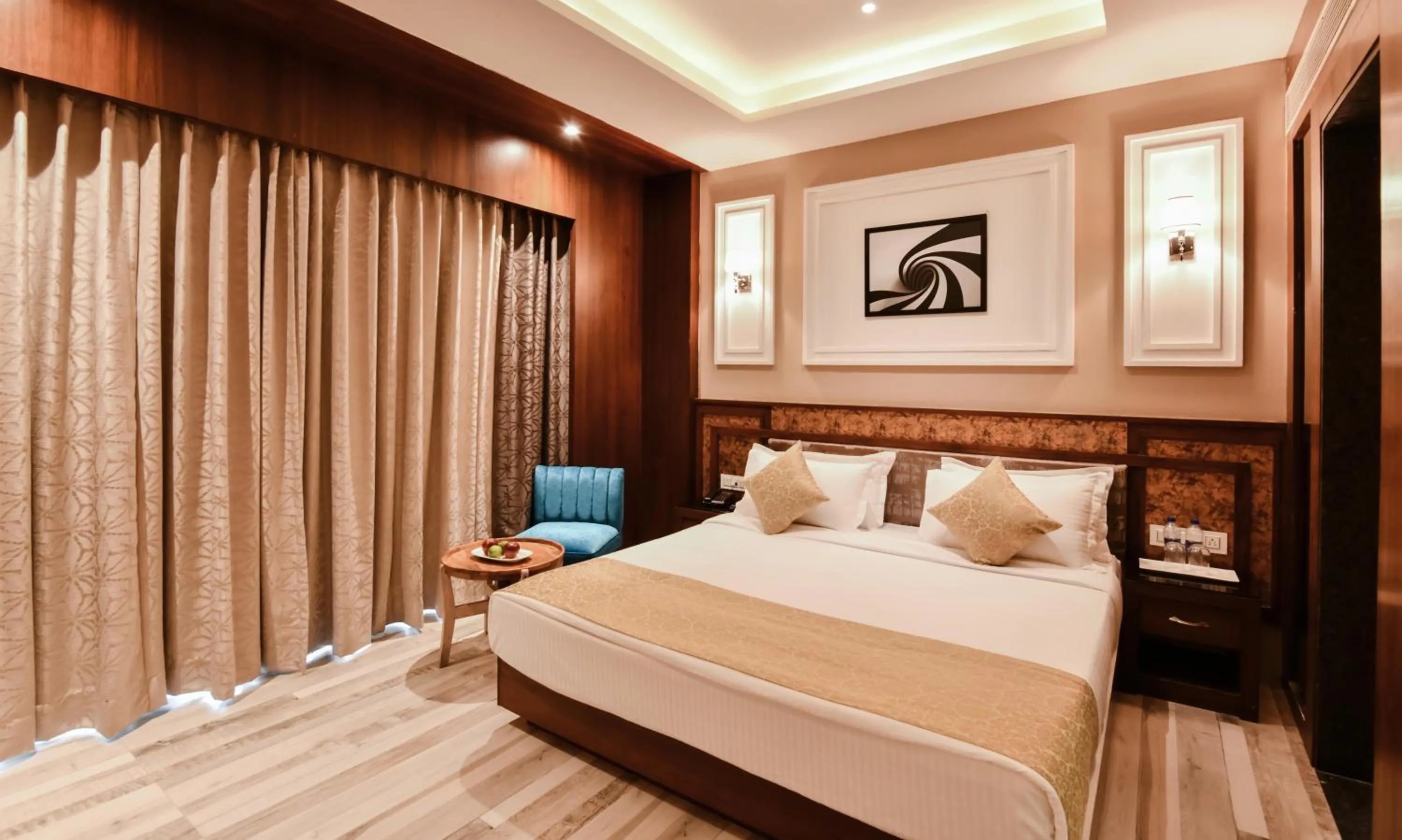 Bed in Mantra a Boutique Hotel