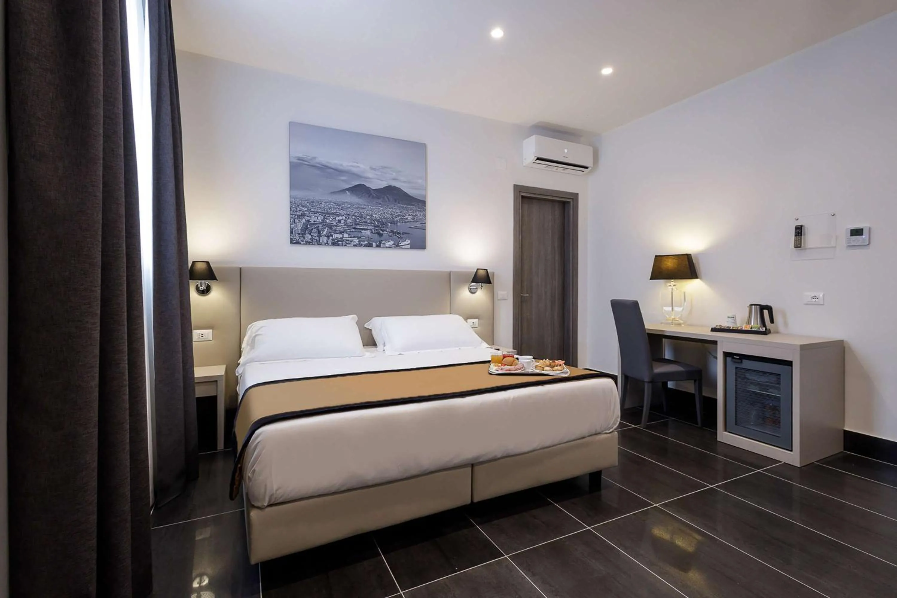 Bedroom, Bed in Best Western Hotel dei Mille