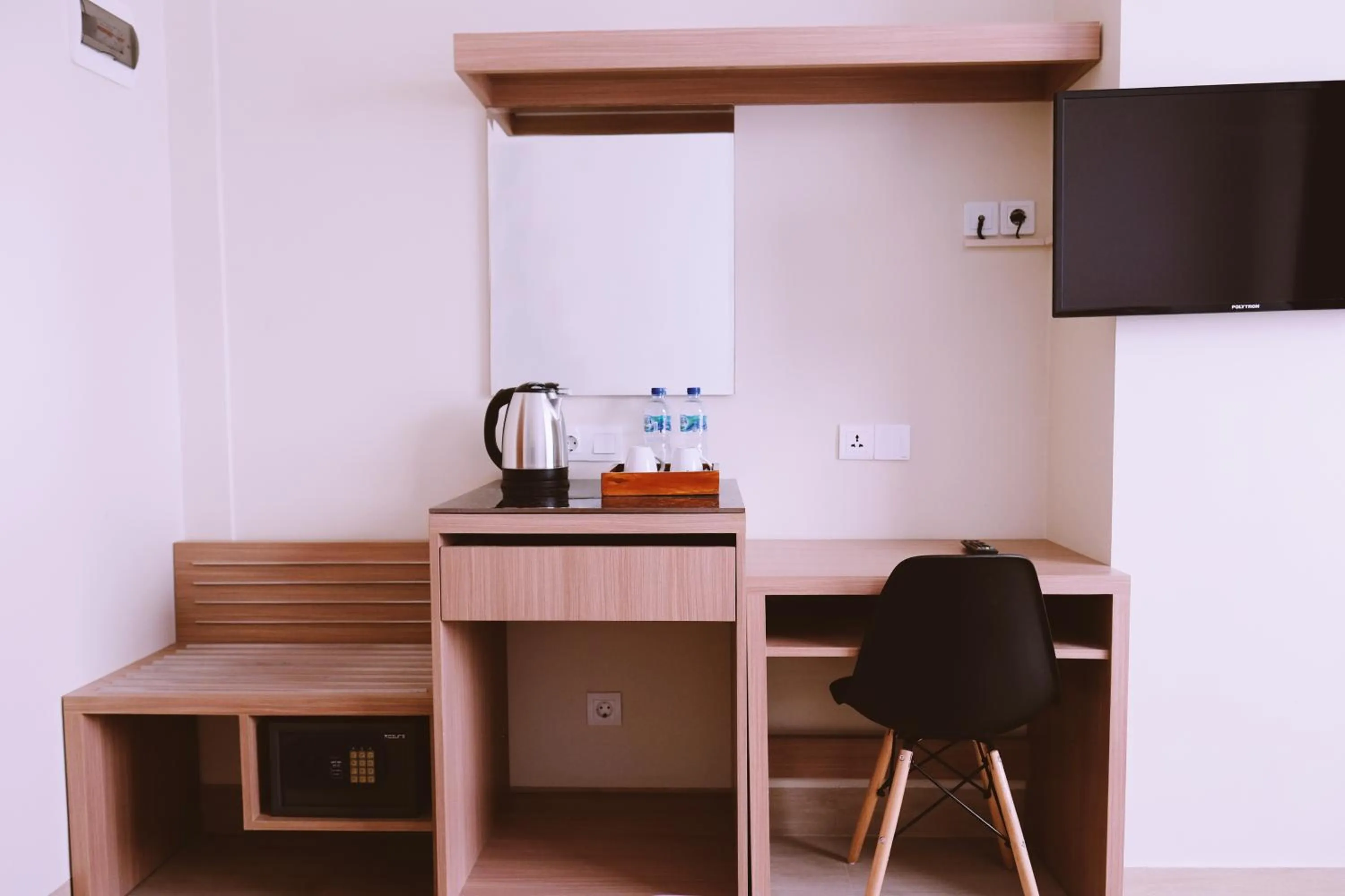 TV and multimedia in Grand Thamrin Hotel