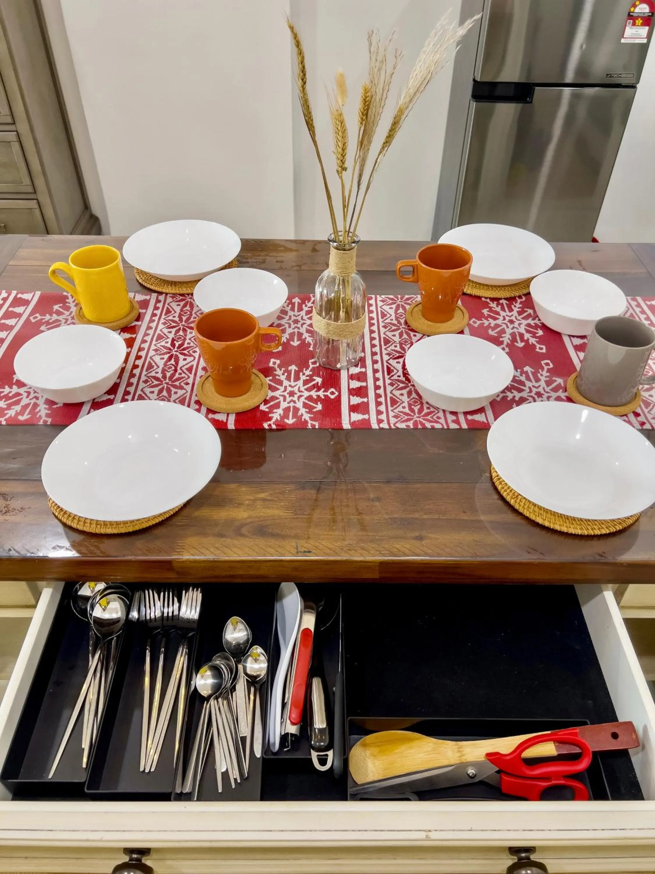 Hush Inn at ITCC Manhattan Suites