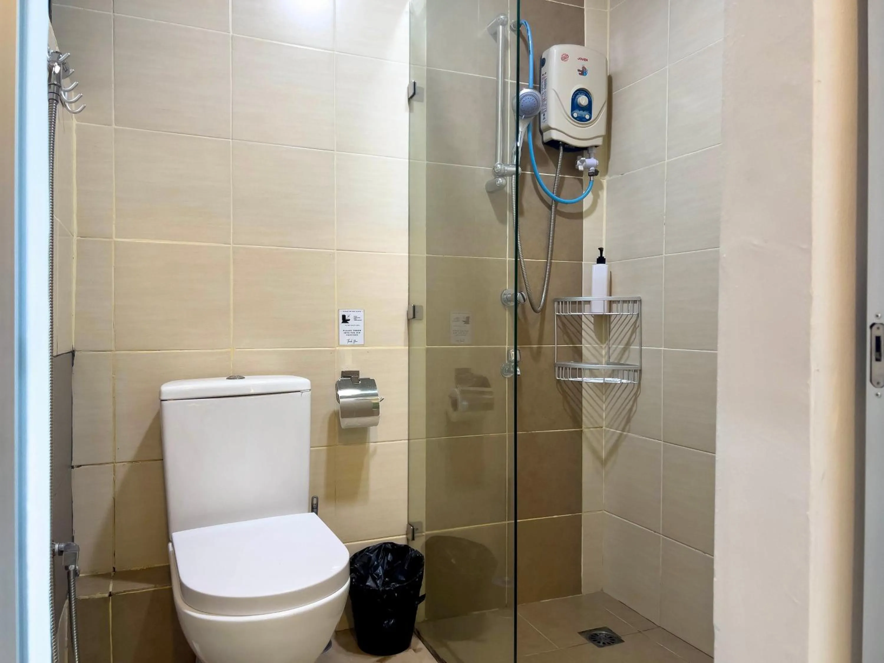 Hush Inn at ITCC Manhattan Suites