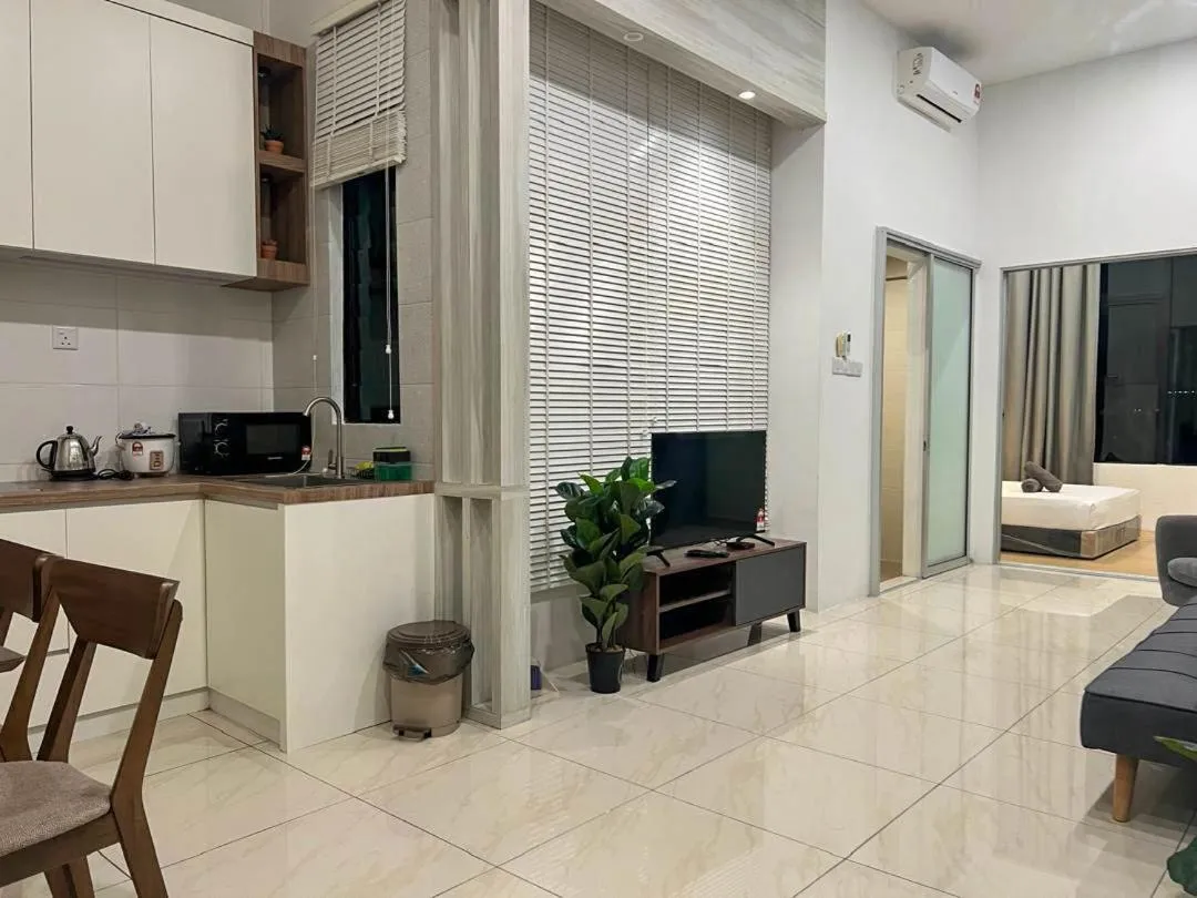 Hush Inn at ITCC Manhattan Suites