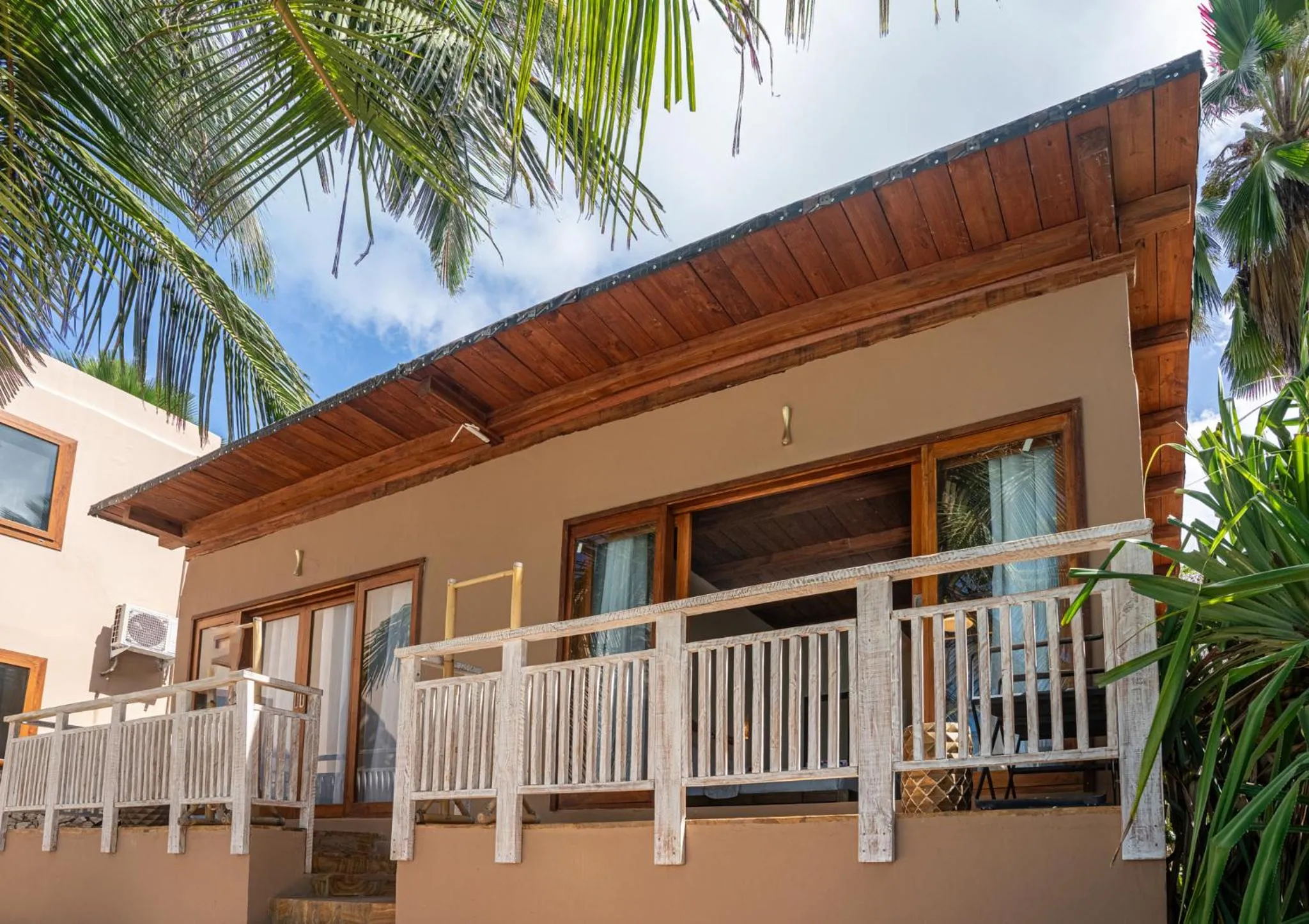 Bedroom in Coral Rocks Hotel & Restaurant