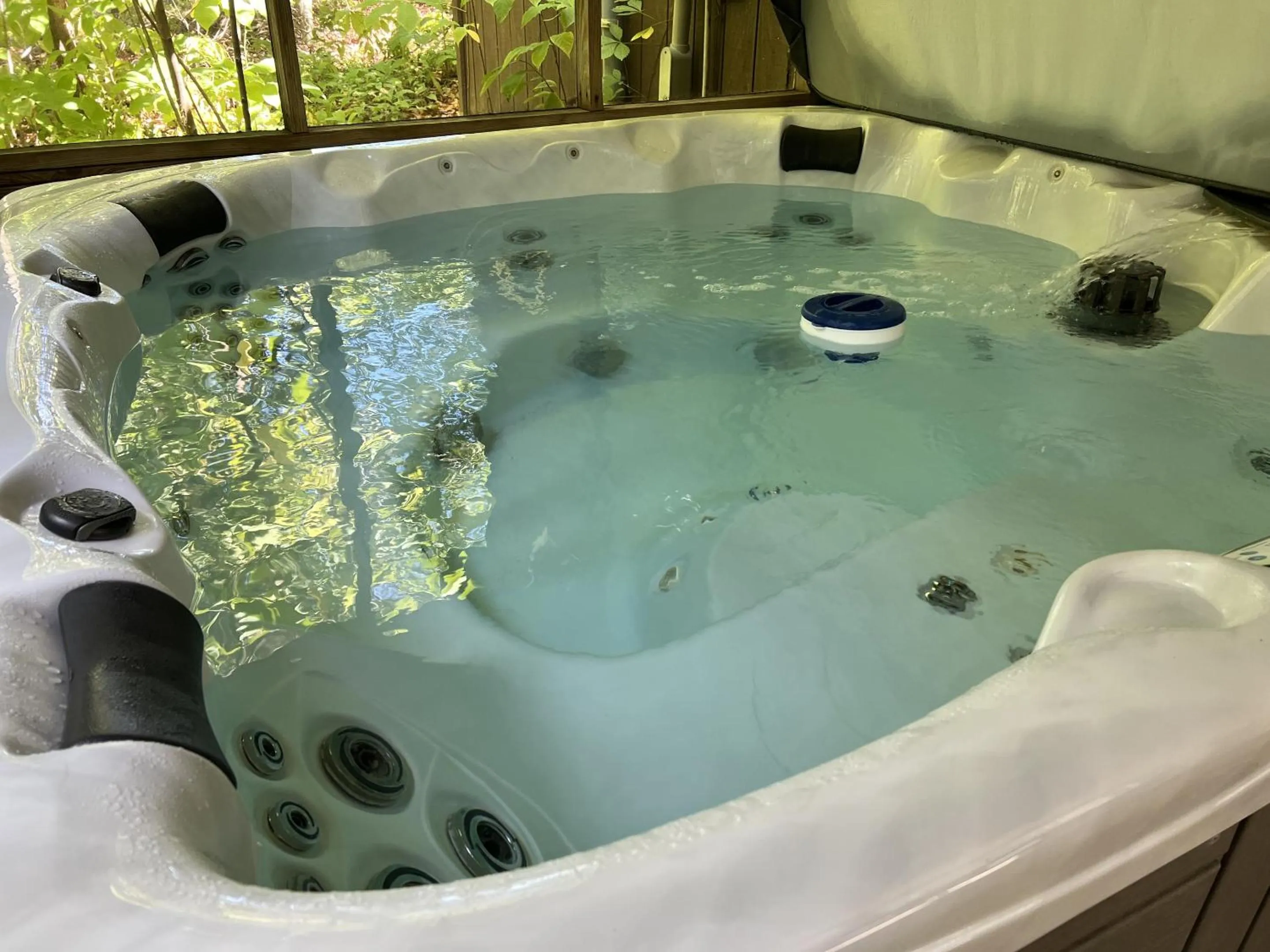Hot Tub in Rock Stalls Lodge Hocking Hills