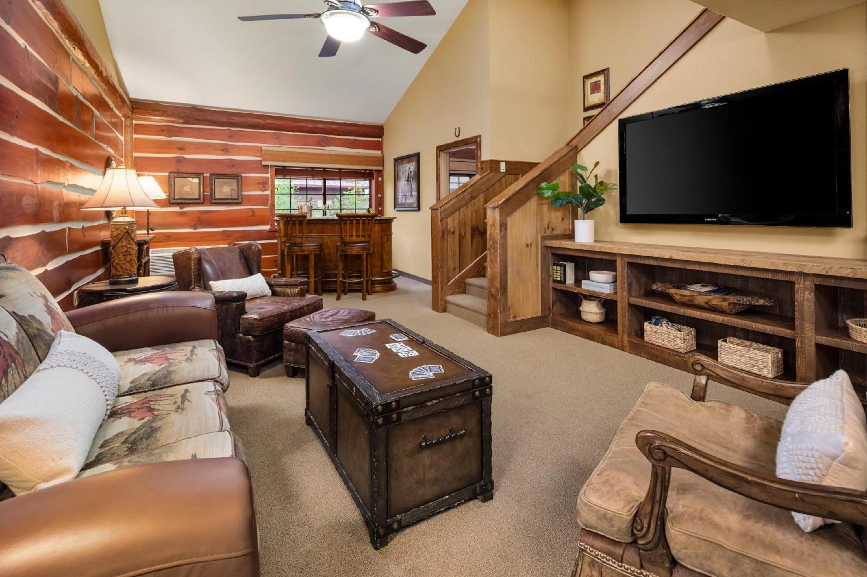 Living room in bantr Grand Hotel Wausau - Rothschild