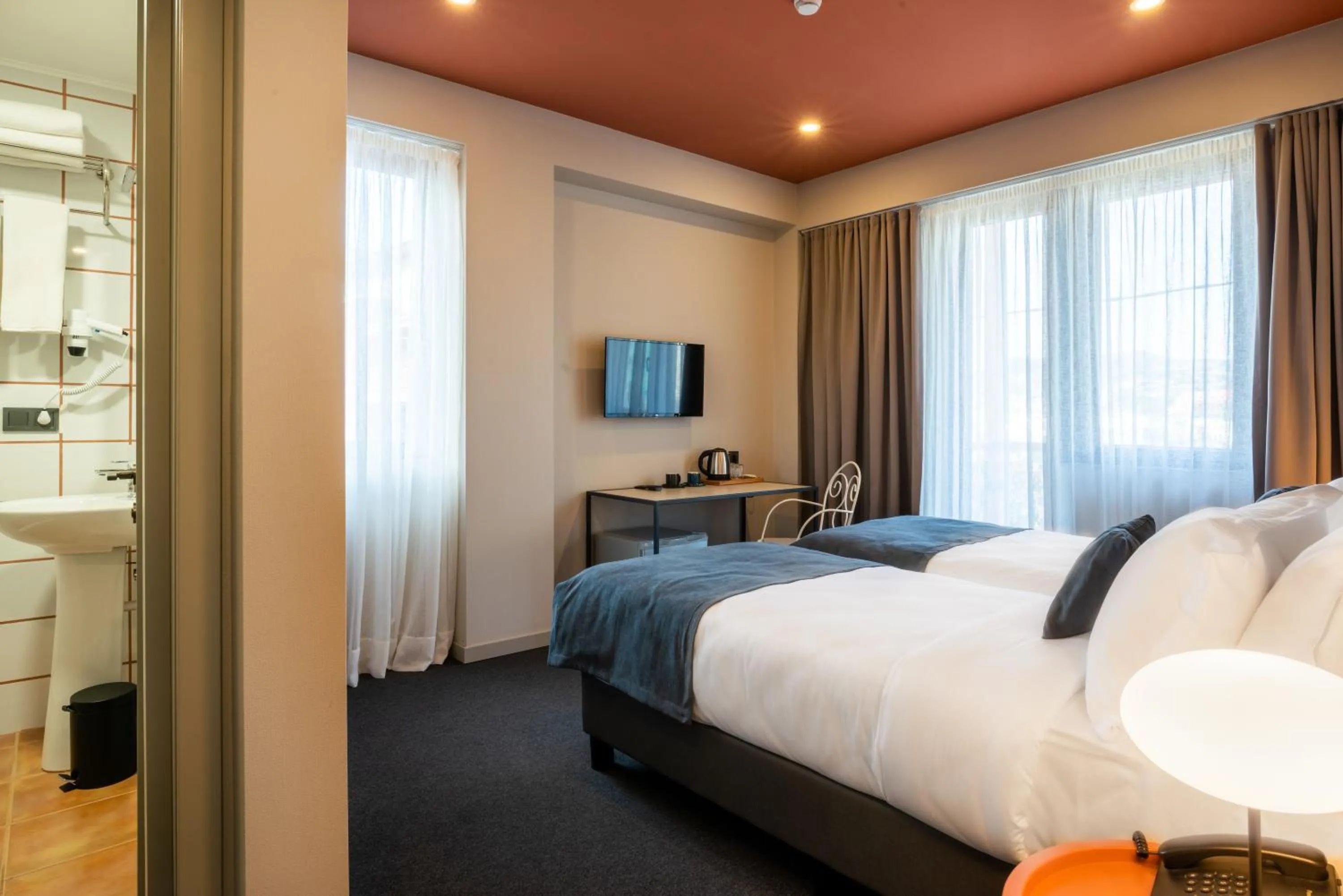 Bed in Reikartz King Tamar Tbilisi