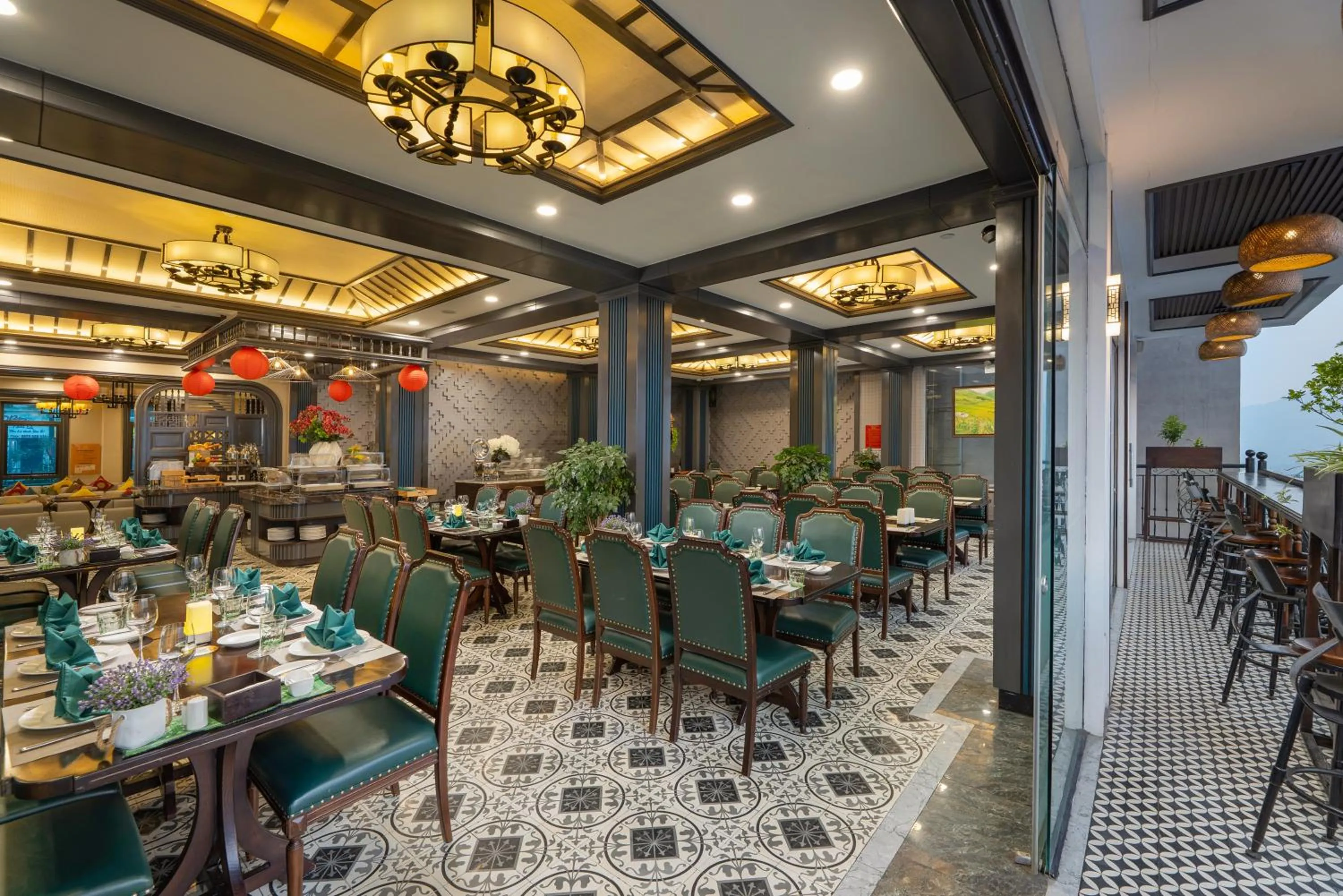 Restaurant/places to eat in DeLaSol Sapa - Central Boutique Hotel