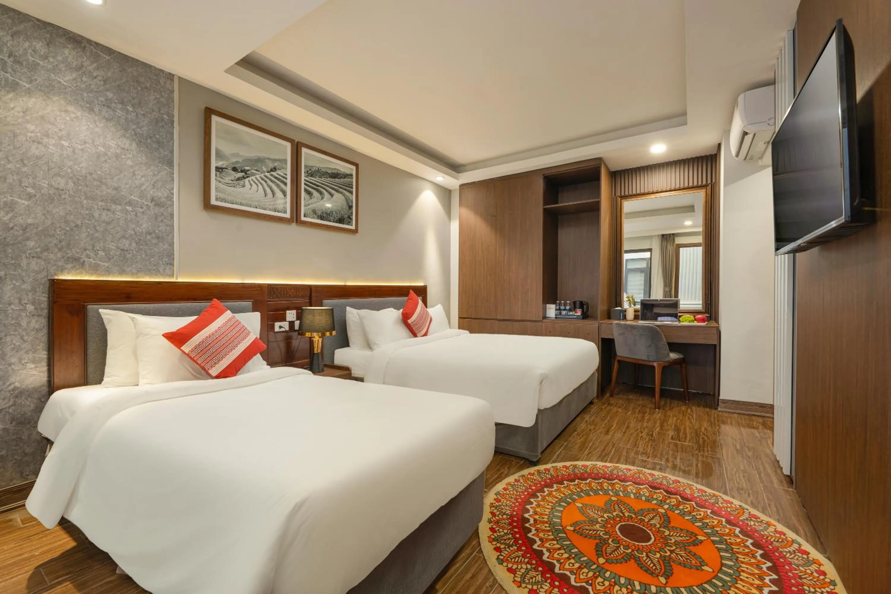 Bedroom, Bed in DeLaSol Sapa - Central Boutique Hotel