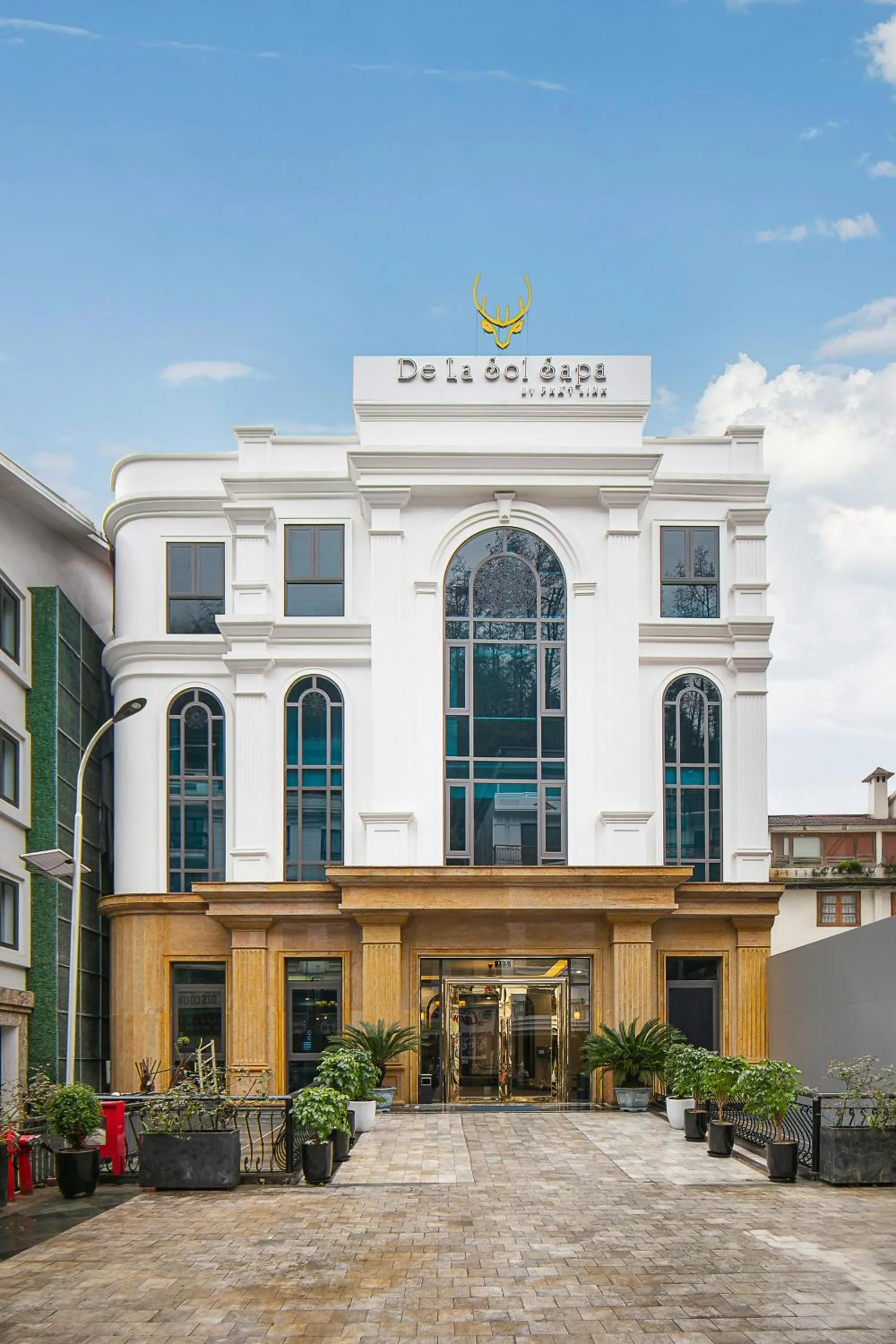 Property building in DeLaSol Sapa - Central Boutique Hotel