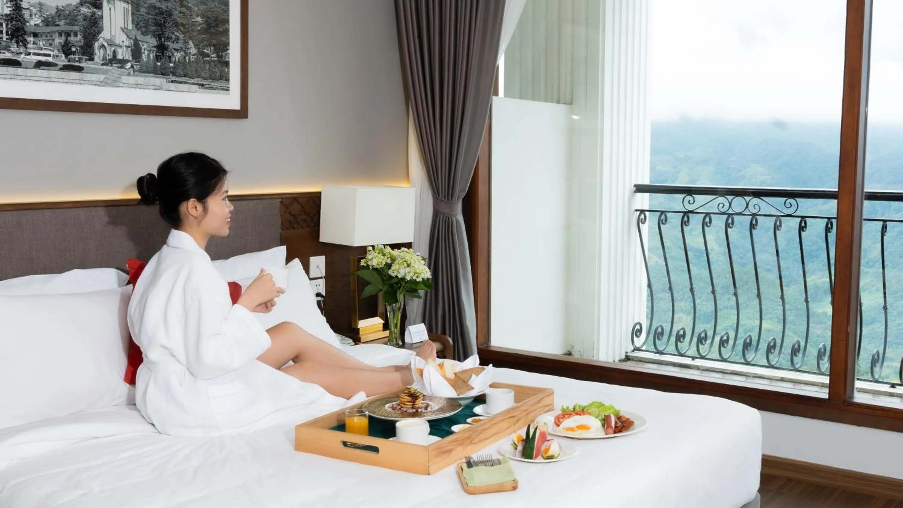 View (from property/room), Bed in DeLaSol Sapa - Central Boutique Hotel