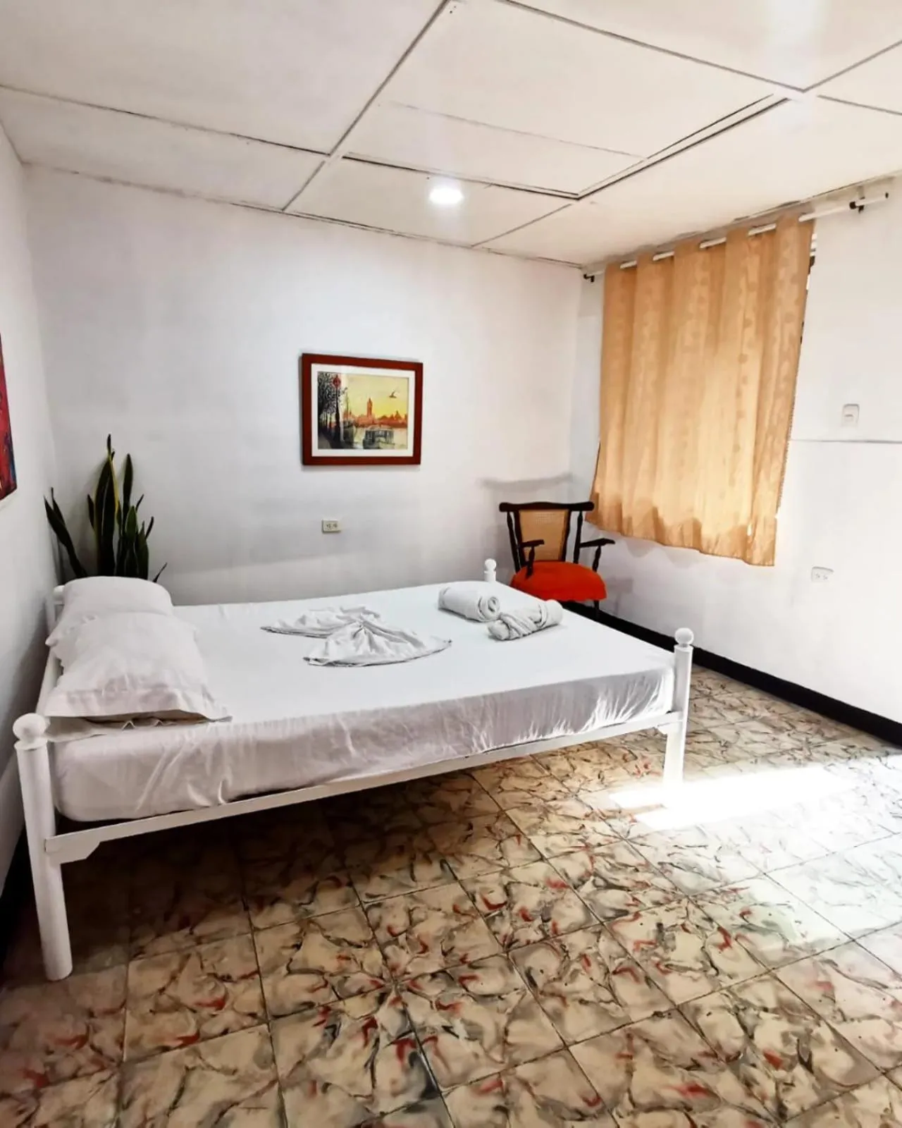 Bed in Hostal Luna Llena Getsemaní