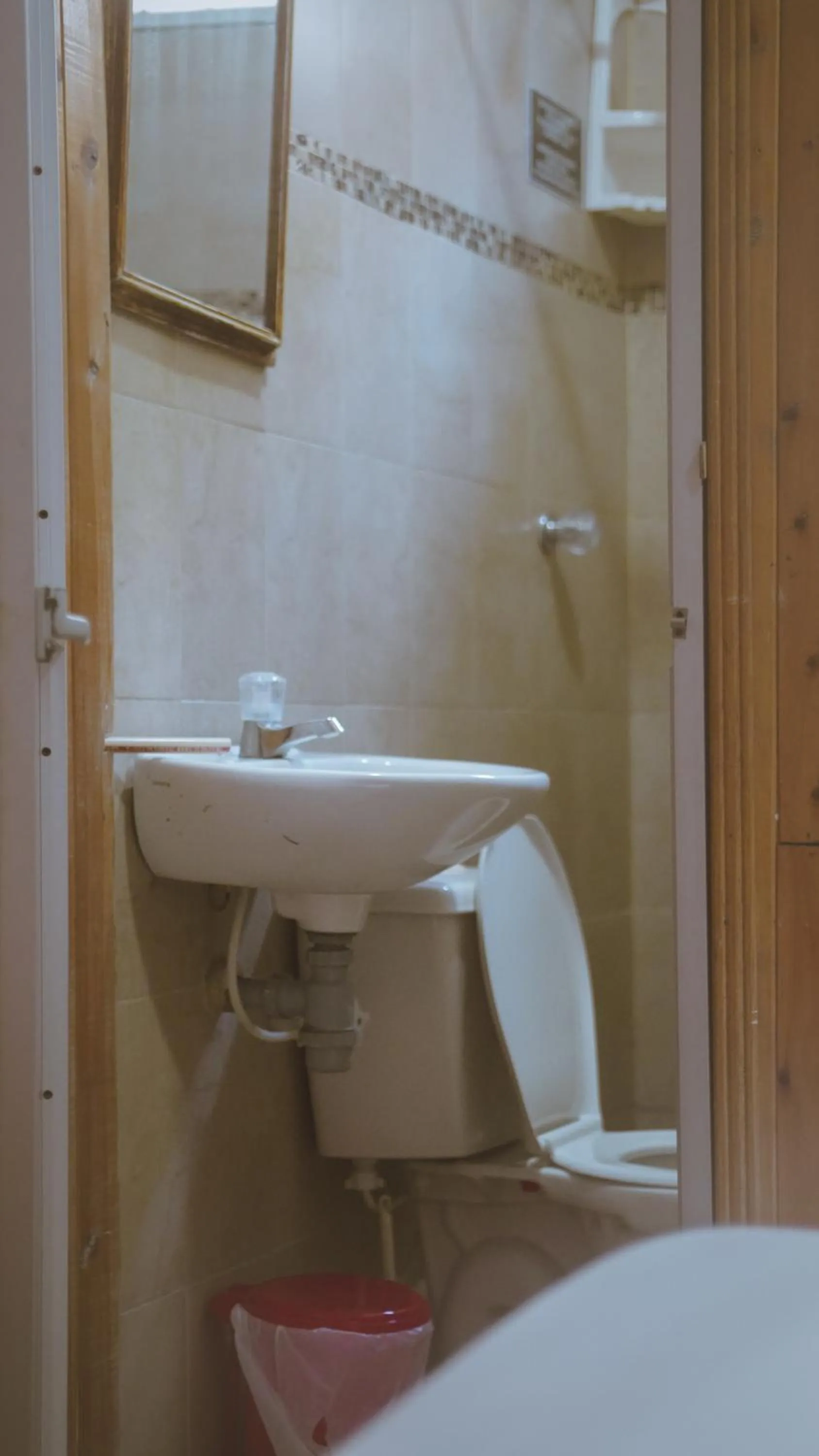 Bathroom in Hostal Luna Llena Getsemaní