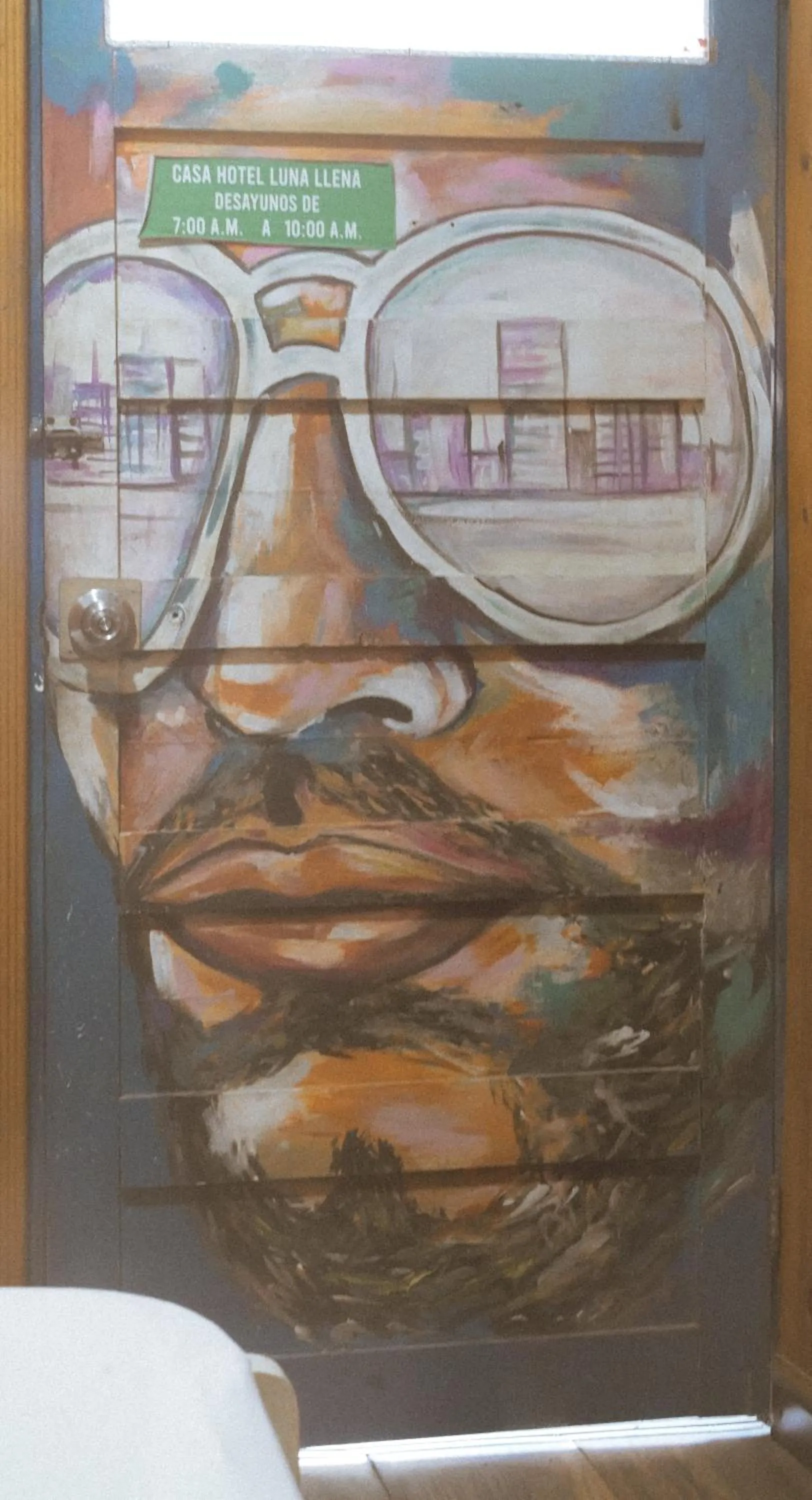 Decorative detail in Hostal Luna Llena Getsemaní