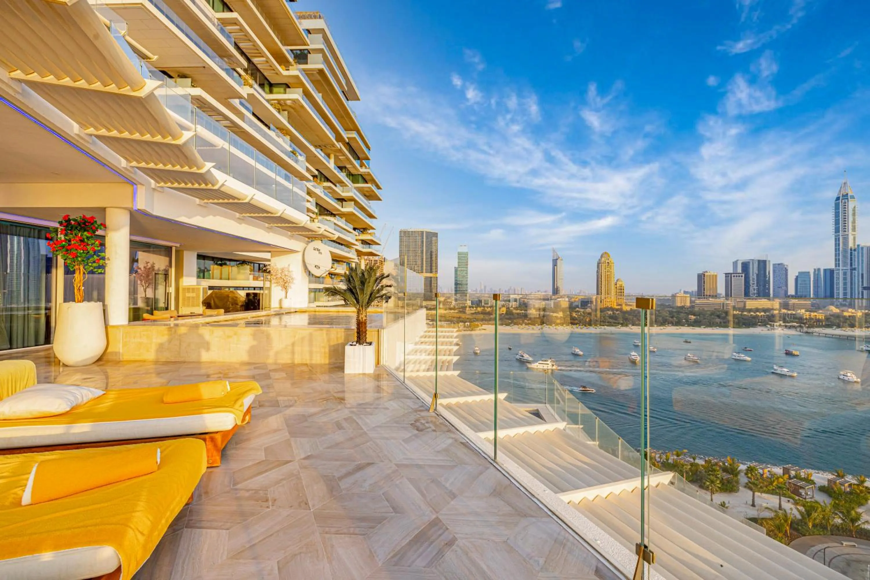 Five Palm Luxury Penthouse Full Marina View & Private Pool