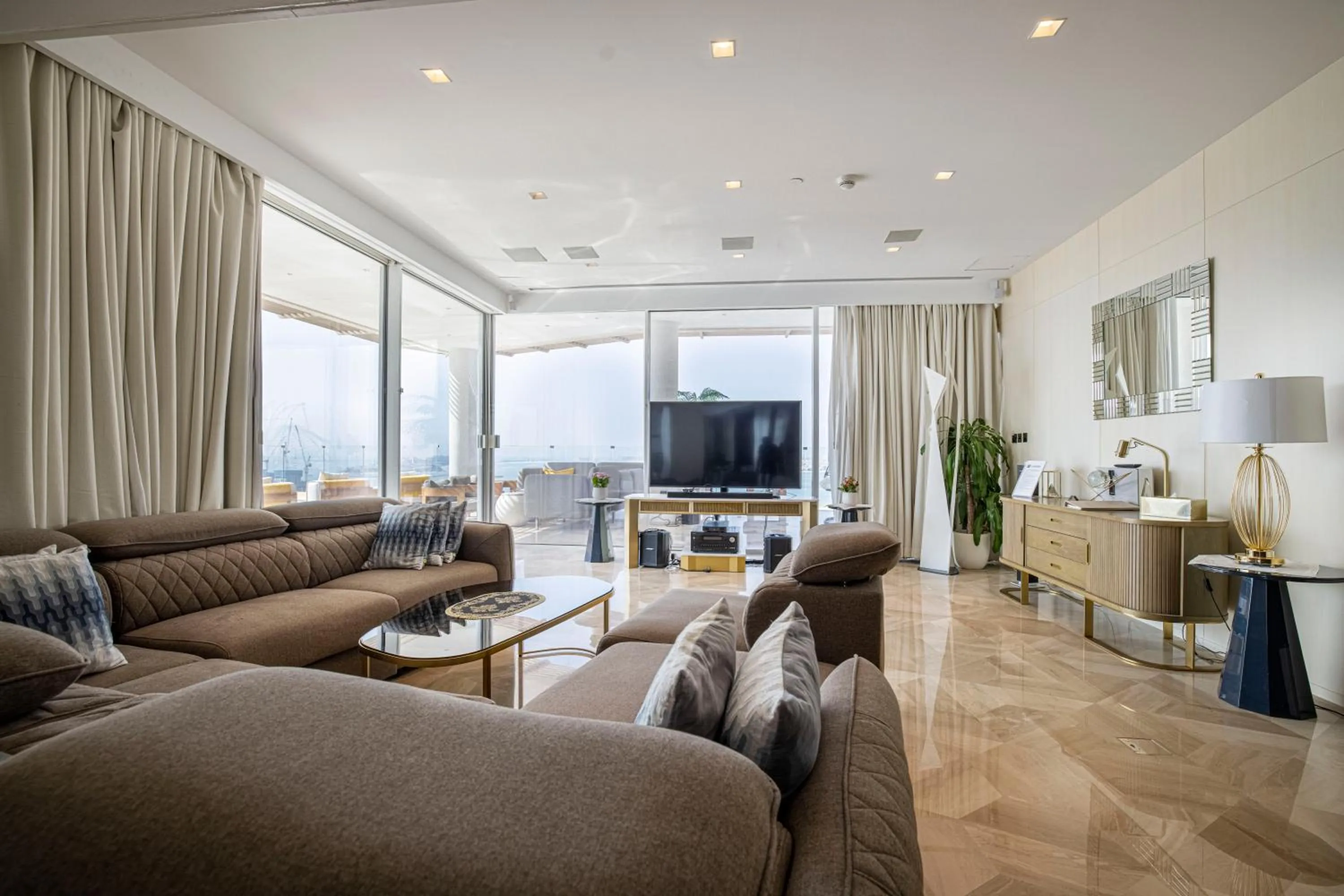 Five Palm Luxury Penthouse Full Marina View & Private Pool