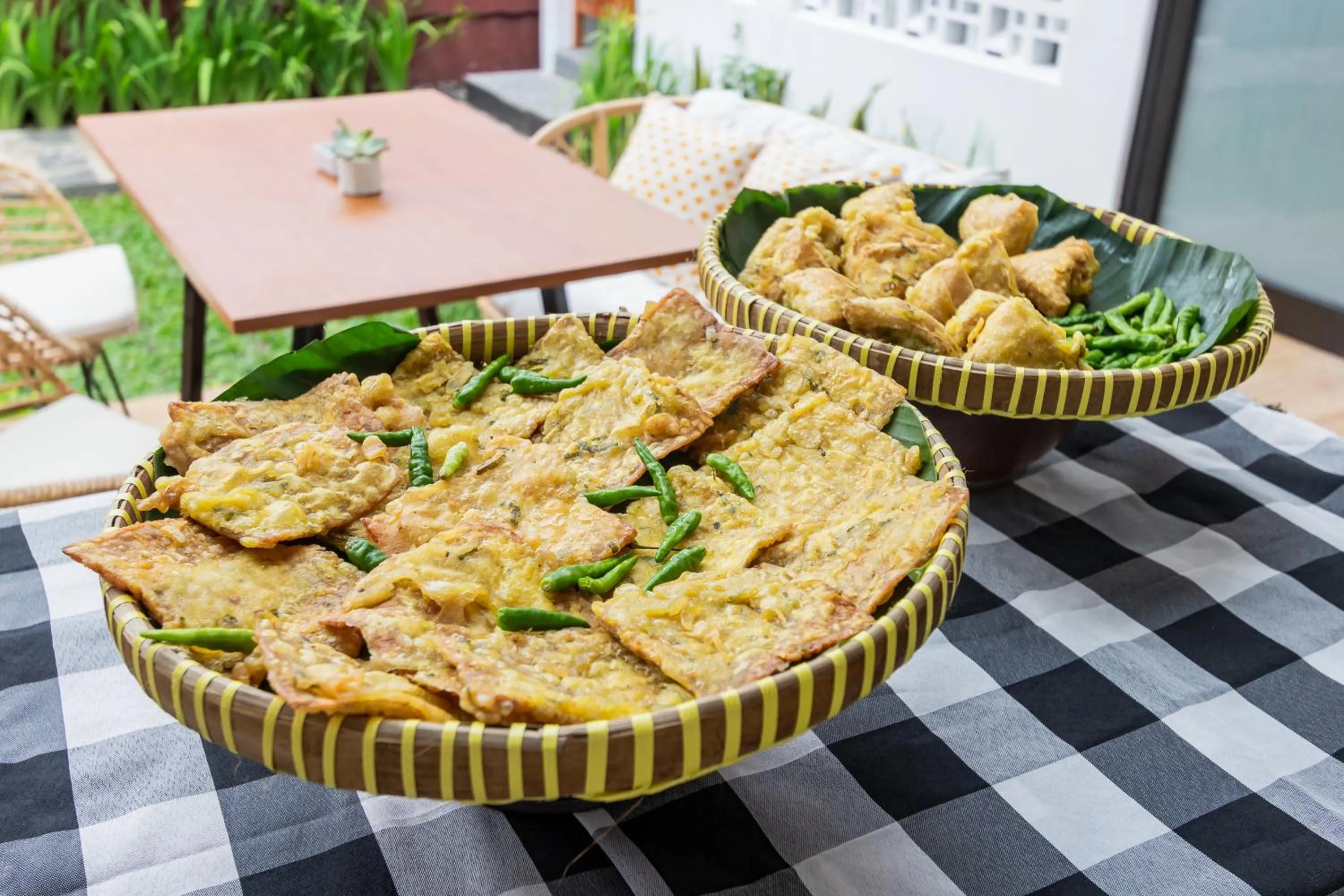 Food in Omah Lumbung Yogyakarta