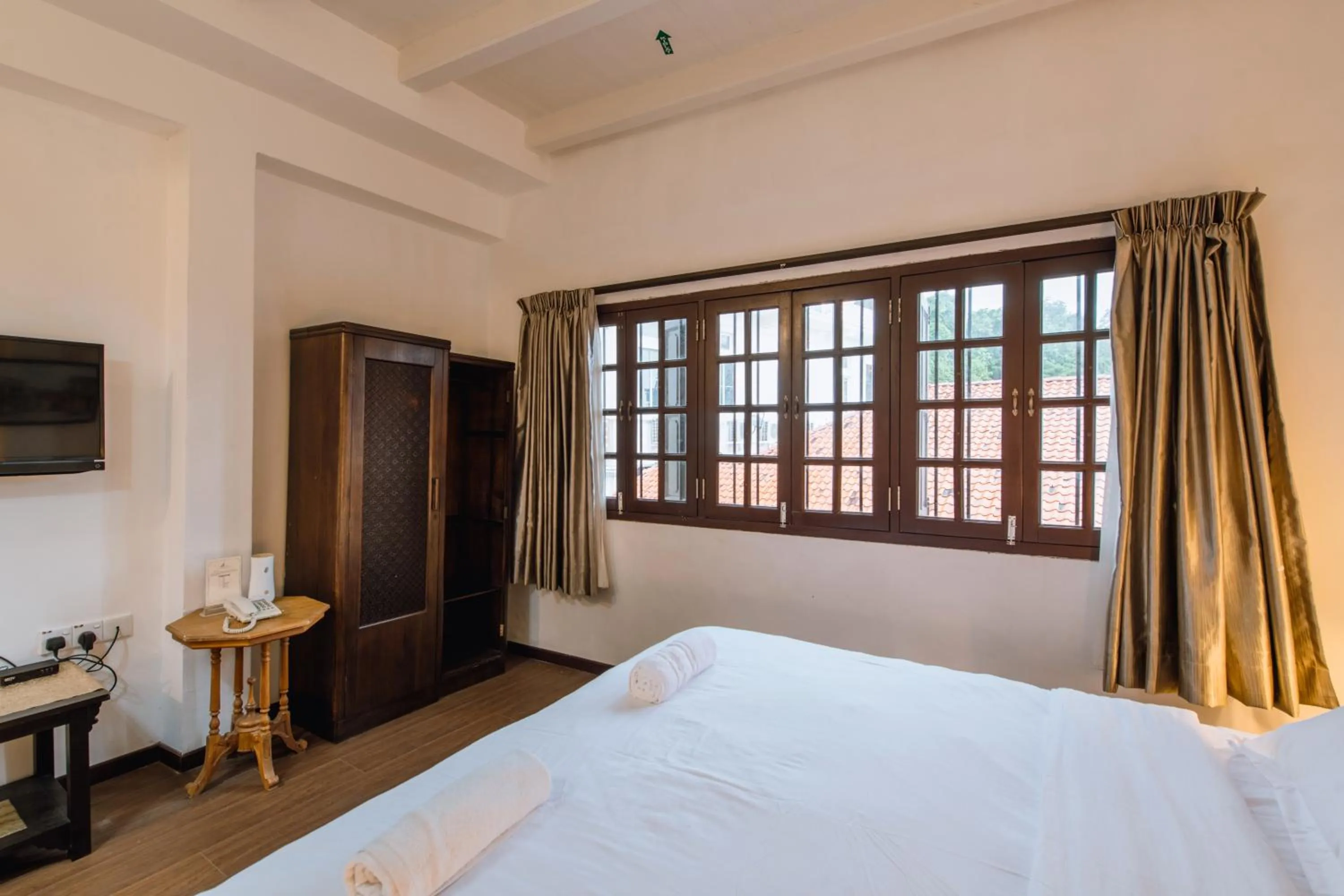 Lake view, Bed in Heeren By The River