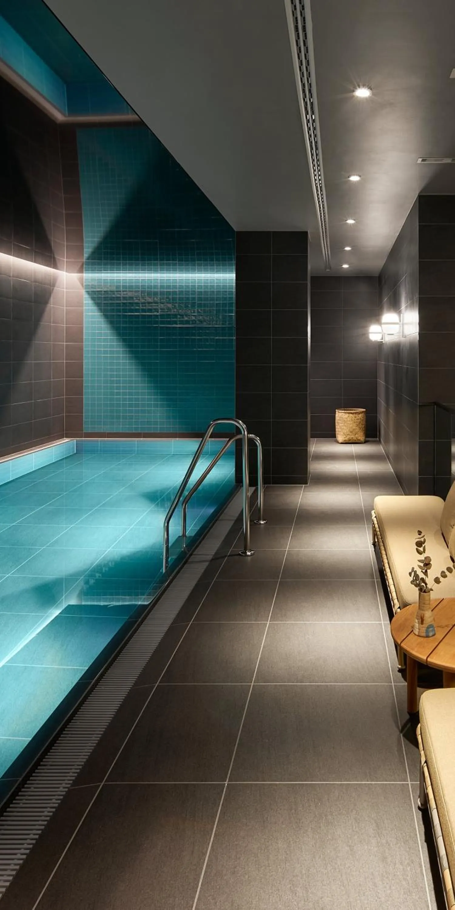 Swimming pool in Adina Apartment Hotel Stuttgart