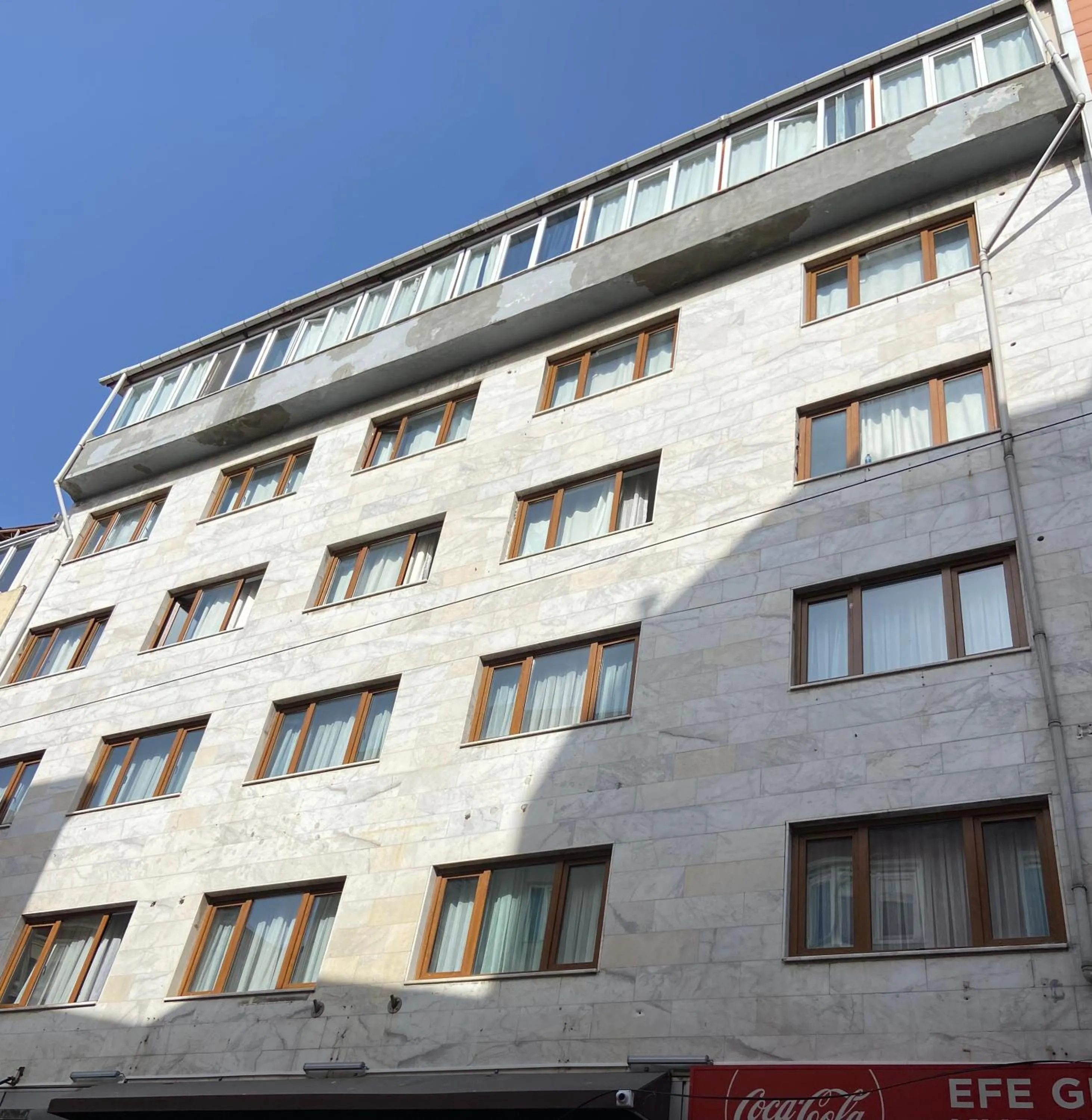 Property building in beydağı kadıköy