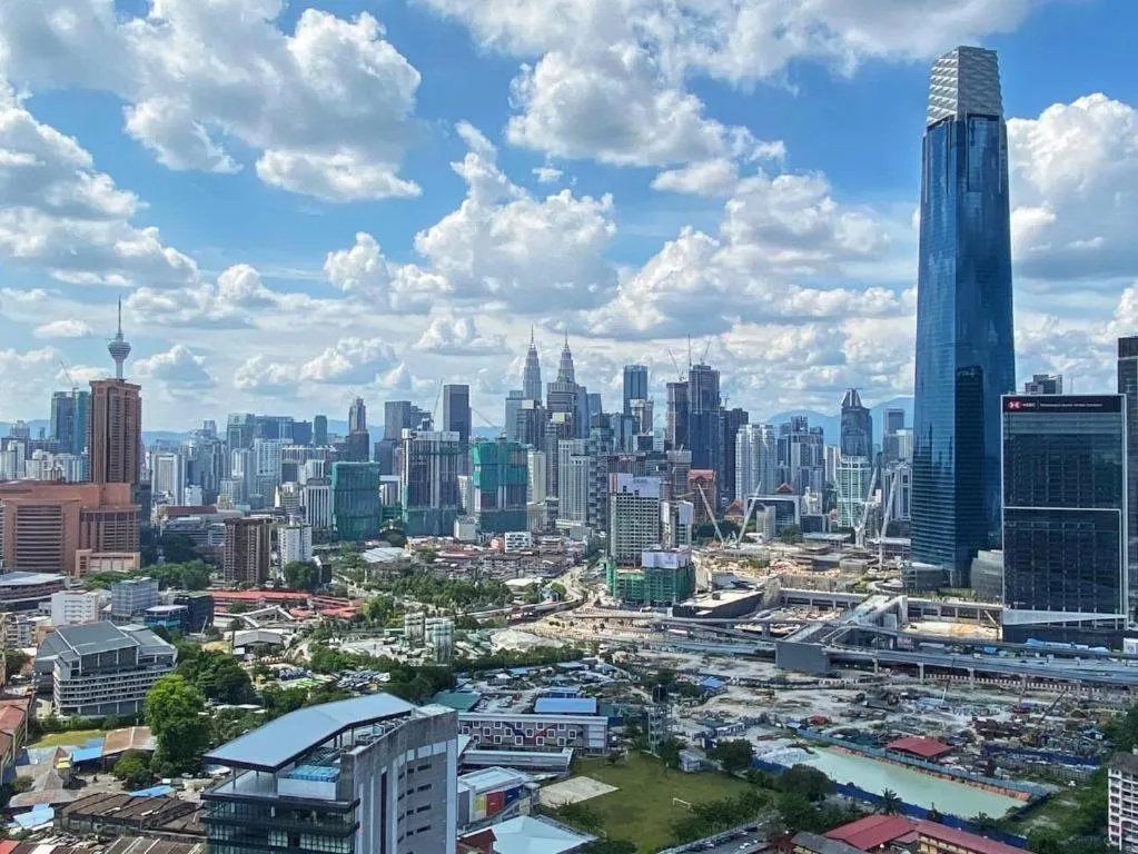 City view in Continew Residence by HomeBrickz