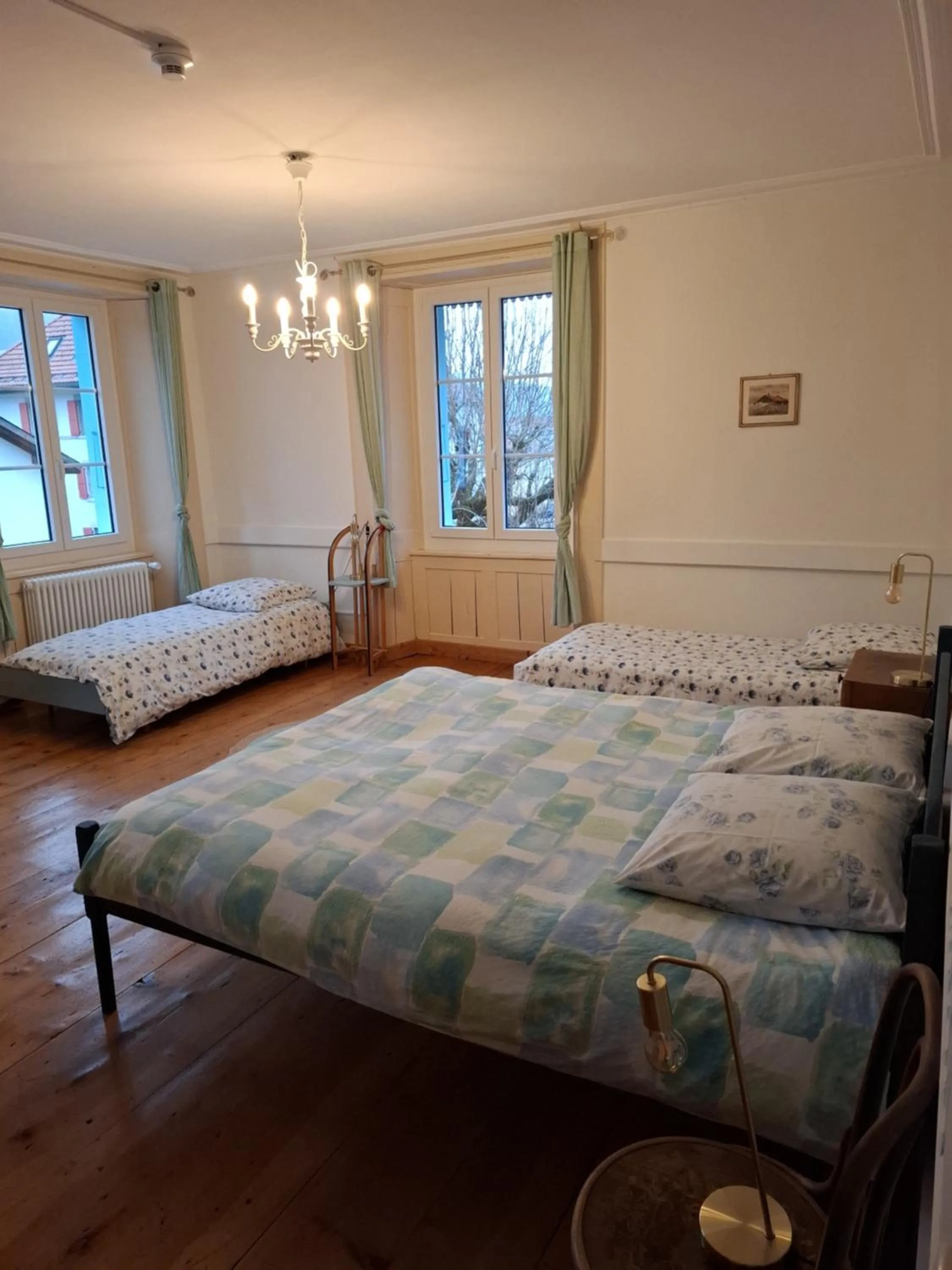 Photo of the whole room, Bed in Hôtel Von Bergen