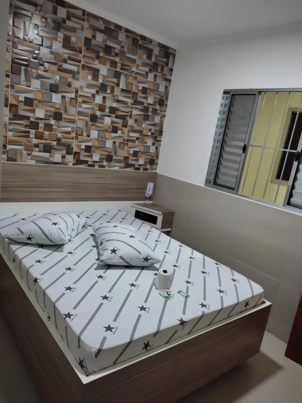 Bedroom, Bed in Hotel Ellos