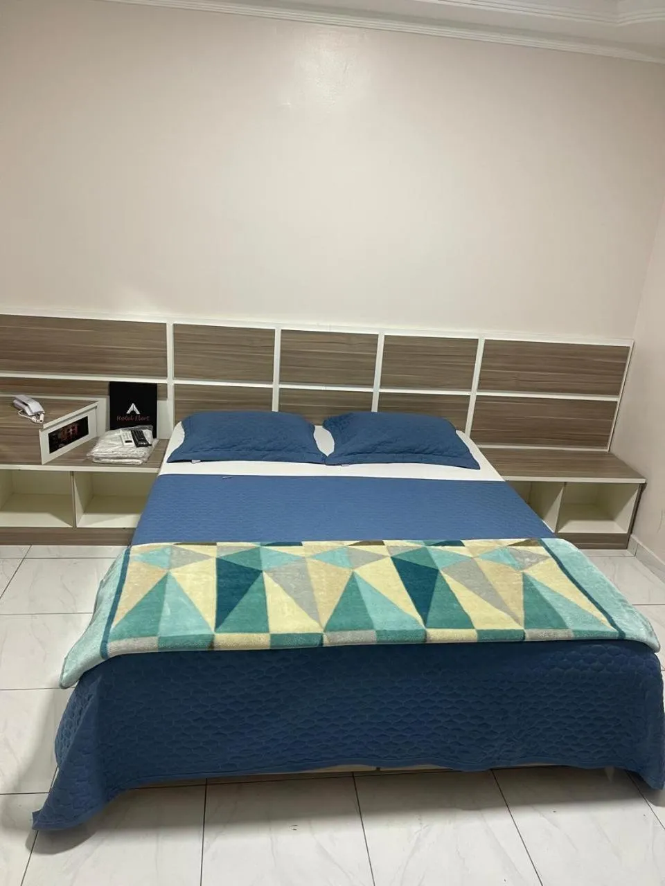 Bedroom, Bed in Hotel Ellos - Estacionamento e Café da Manhã Incluso