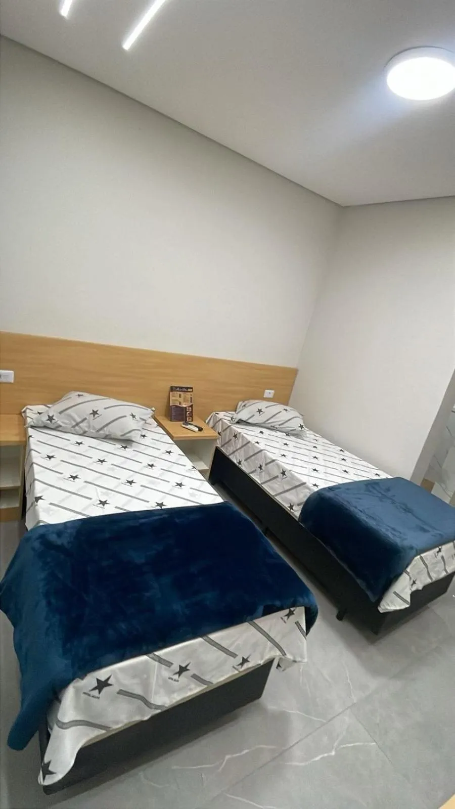 Bedroom, Bed in Hotel Ellos - Estacionamento e Café da Manhã Incluso