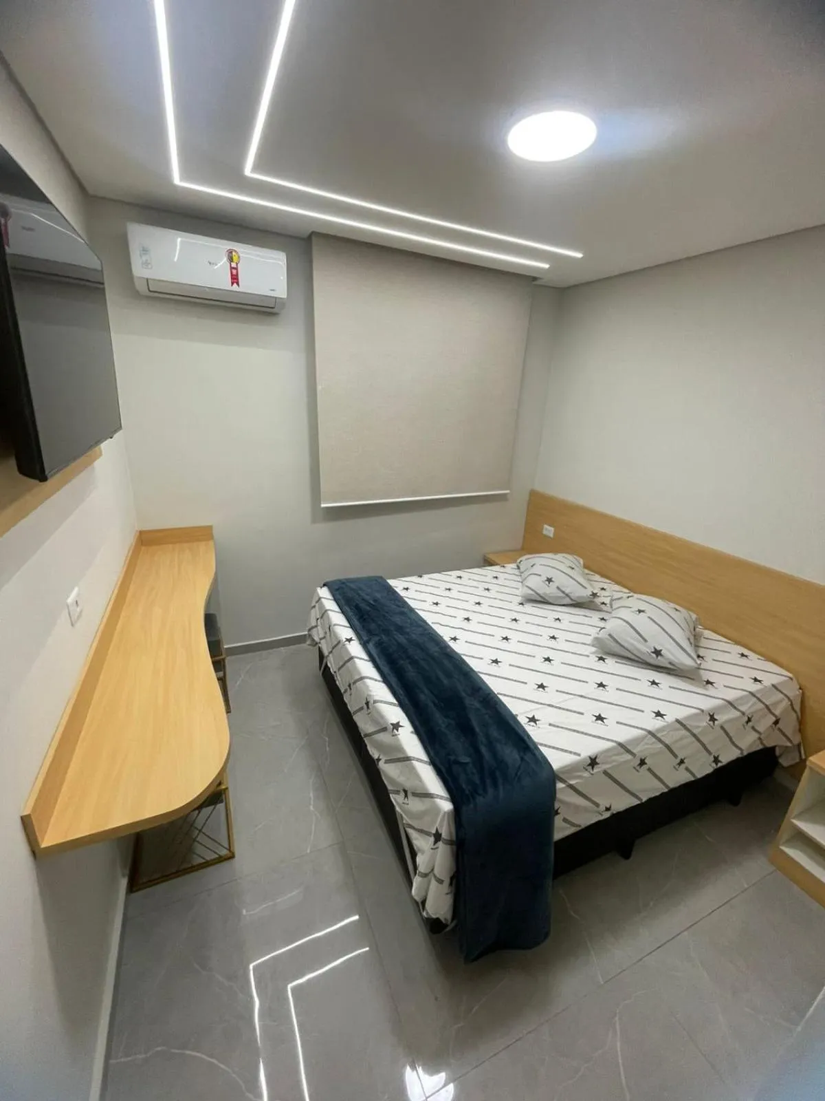 Bedroom, Bed in Hotel Ellos - Estacionamento e Café da Manhã Incluso