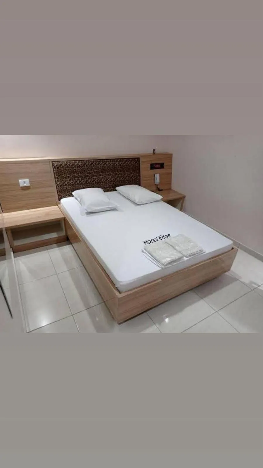 Bedroom, Bed in Hotel Ellos