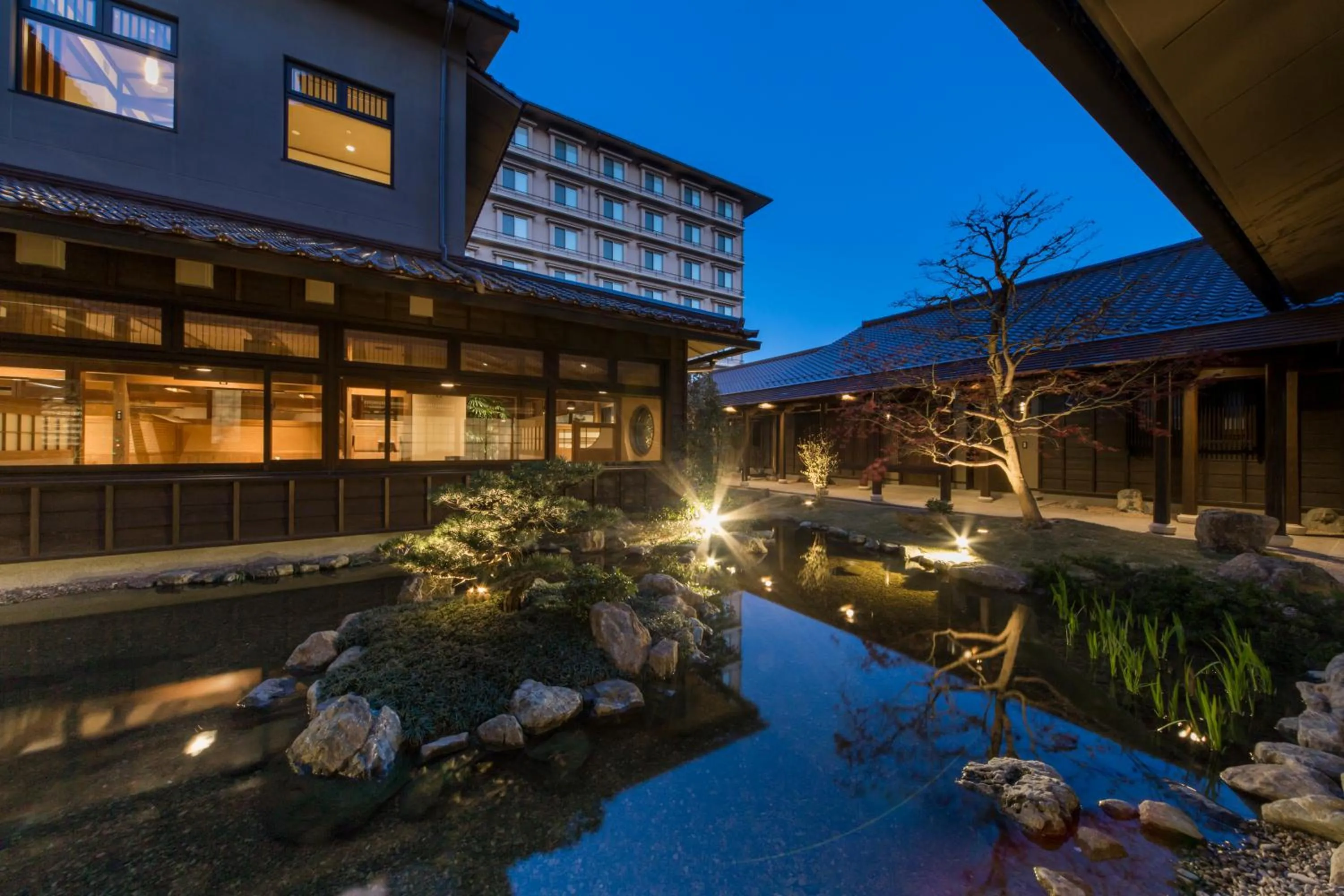 Garden in Inishie no Yado Keiun