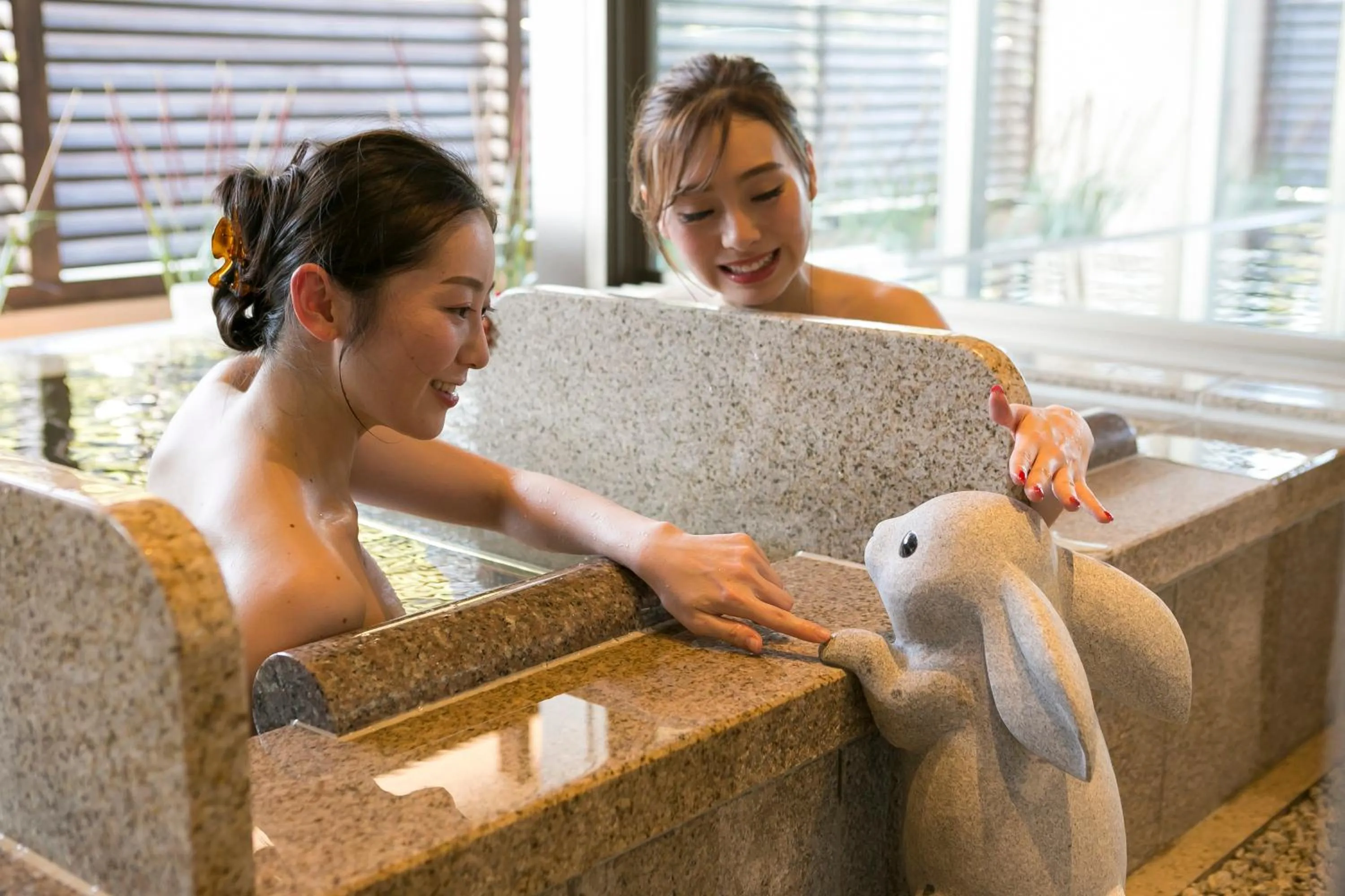 Public Bath in Oyado Tsukiyo no Usagi